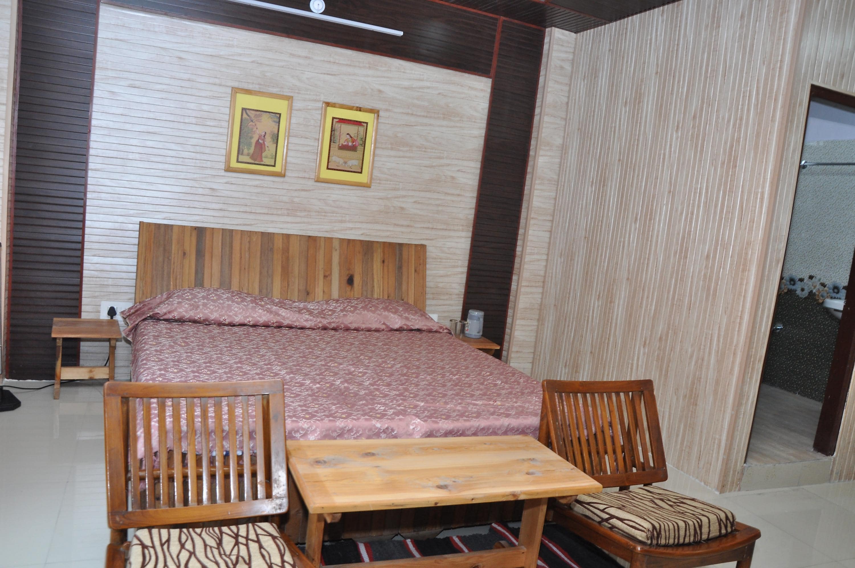 ANGLERS HOME STAY - Tap to explore photos