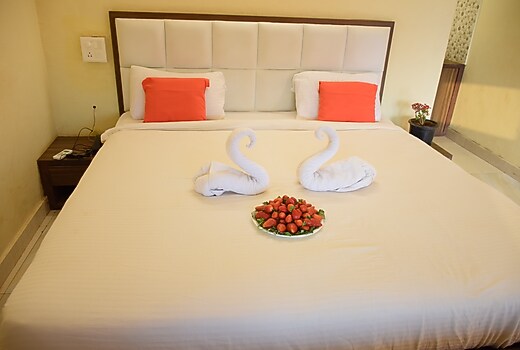 Valley Wood Resort Mahabaleshwar Hotel Price Address Reviews