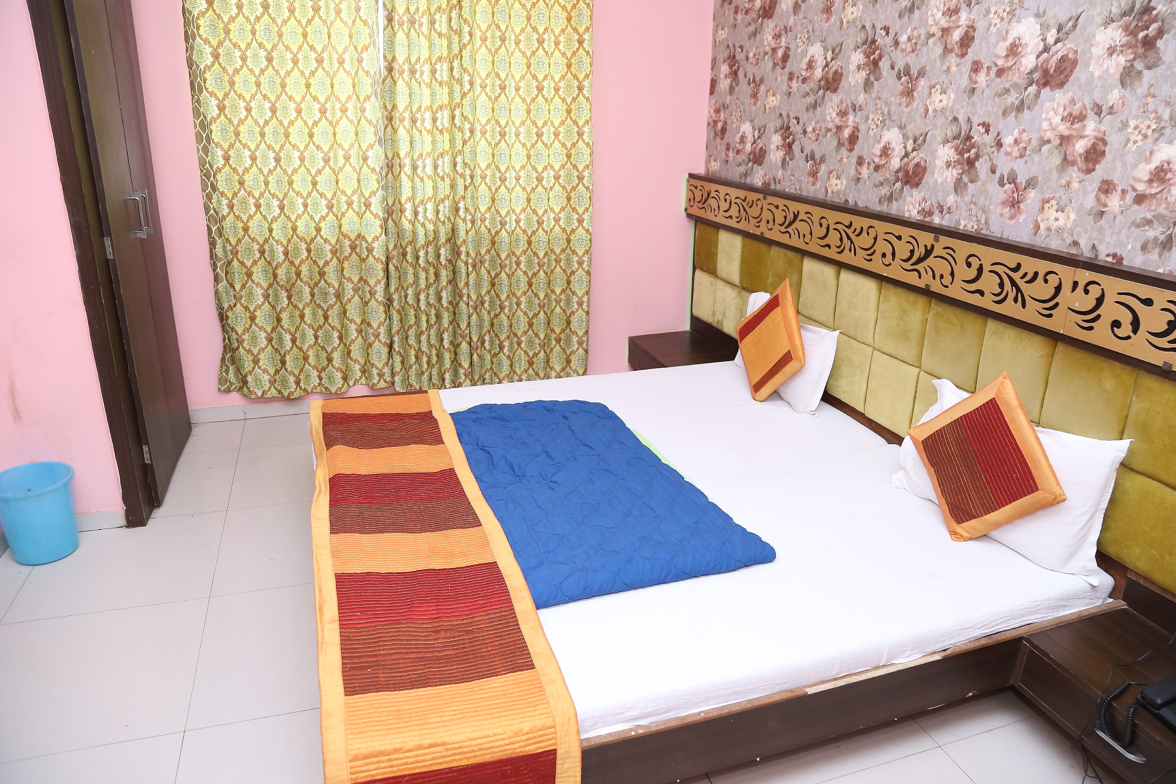 Hotel Shri Karni Vilas & Spa - Tap to explore photos