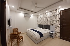 West Inn | Rooms & Chef, Delhi