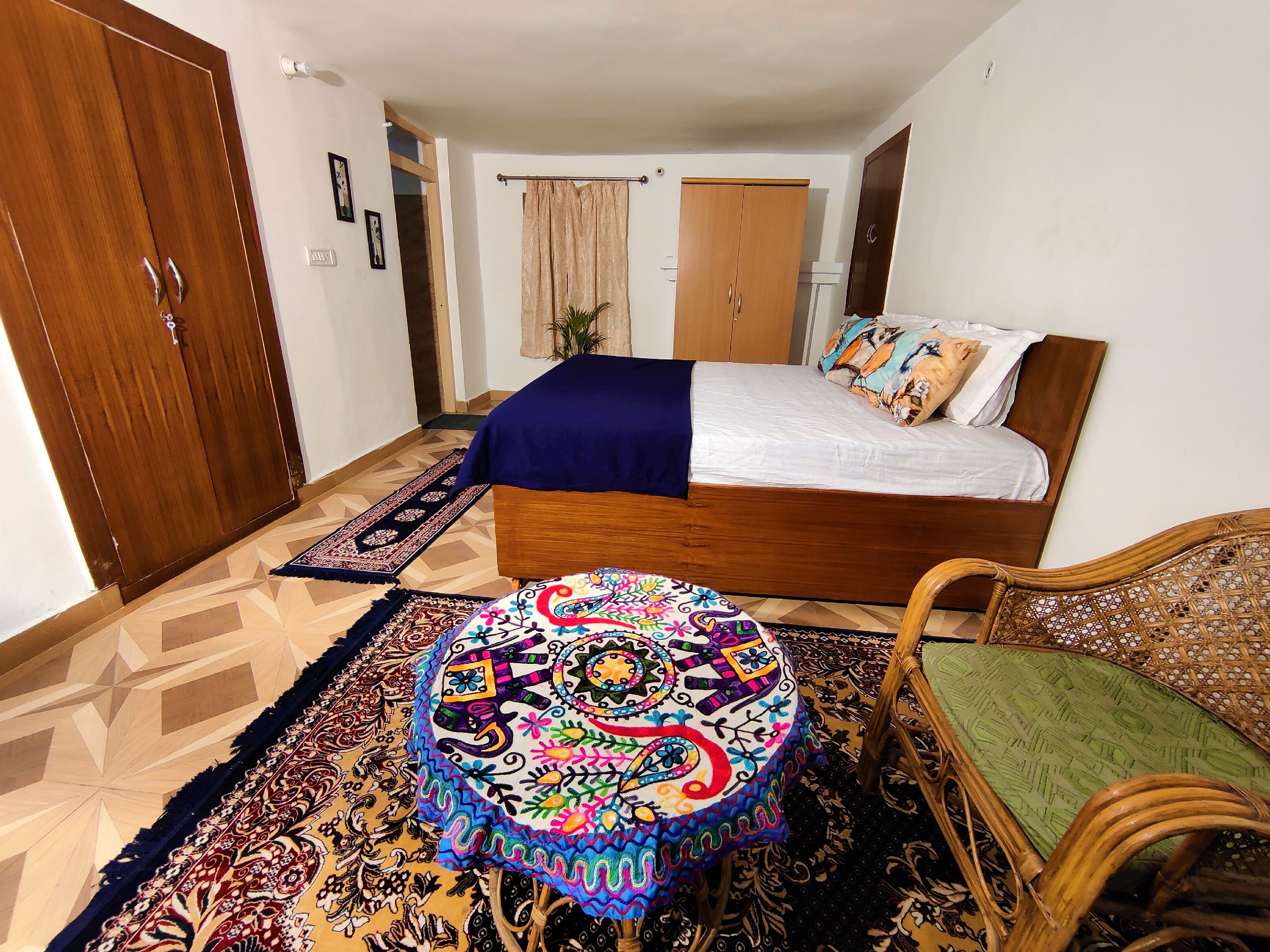 LITTLE BIRD KUNAL'S HOMESTAY - Tap to explore photos