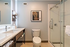 Hilton Garden Inn Auburn Riverwatch, Androscoggin