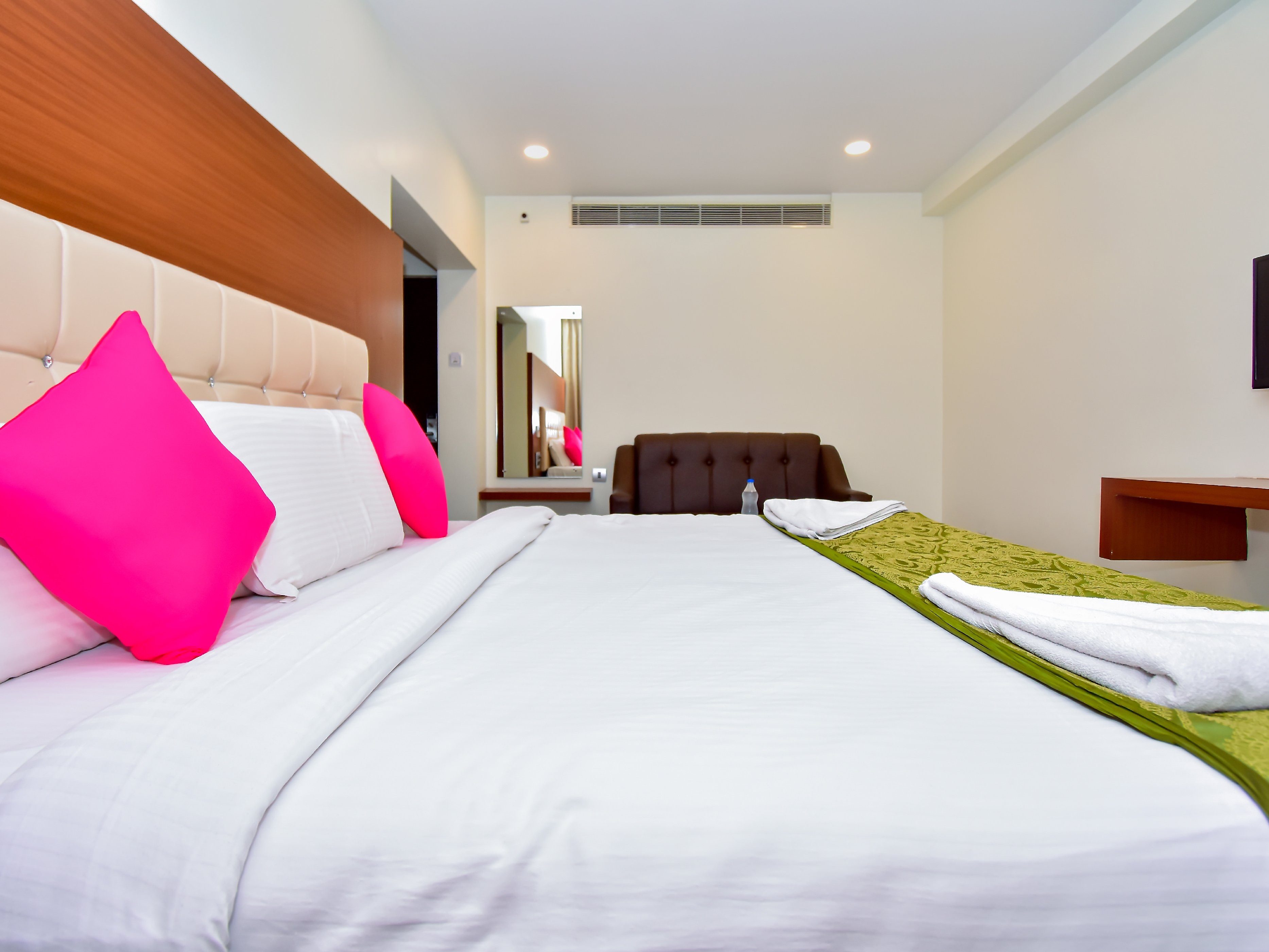 Hotel Mourya Grand - Tap to explore photos