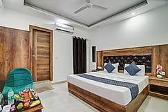 Hotel Asian plaza, Delhi