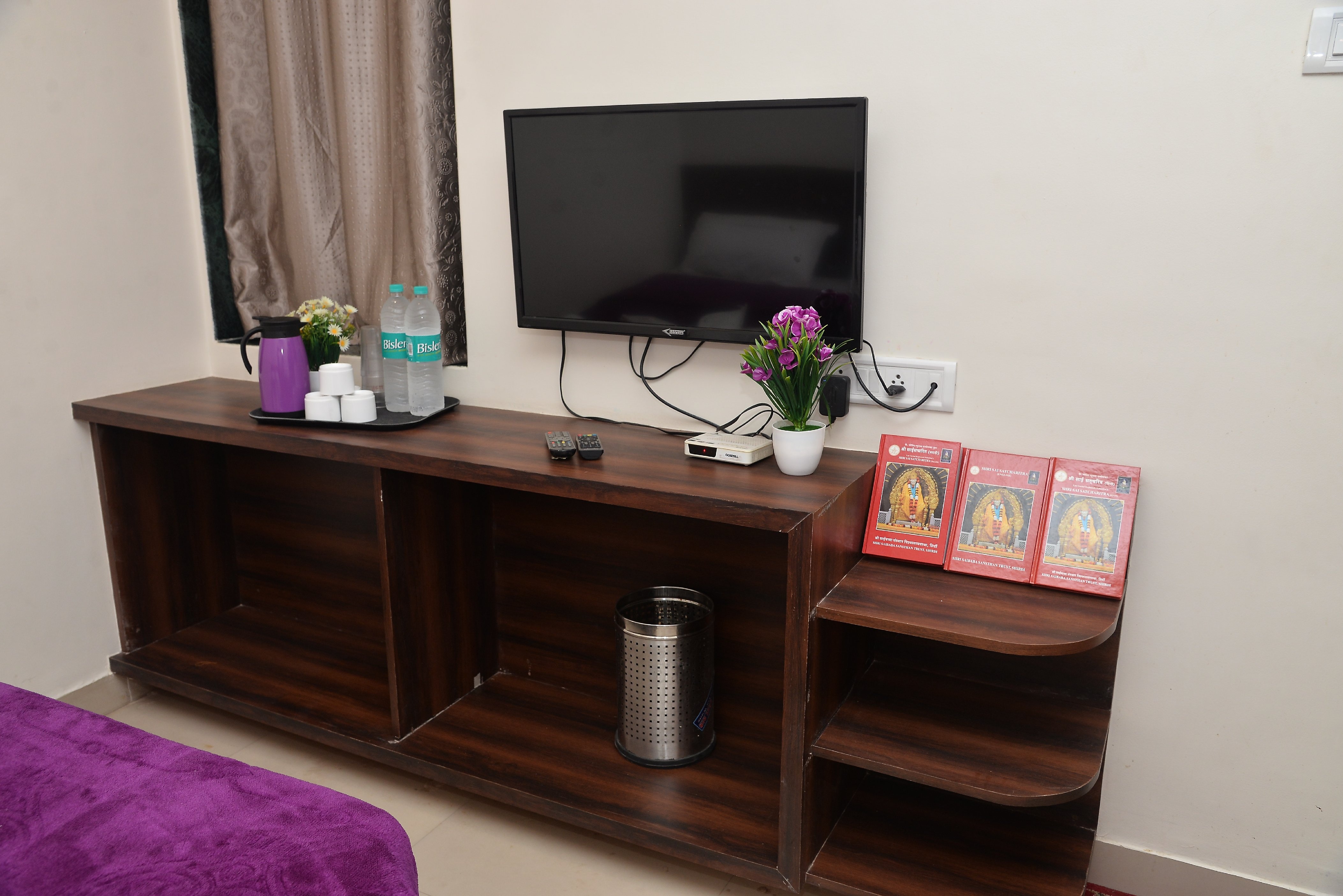 HOTEL DISHA PALACE - Tap to explore photos