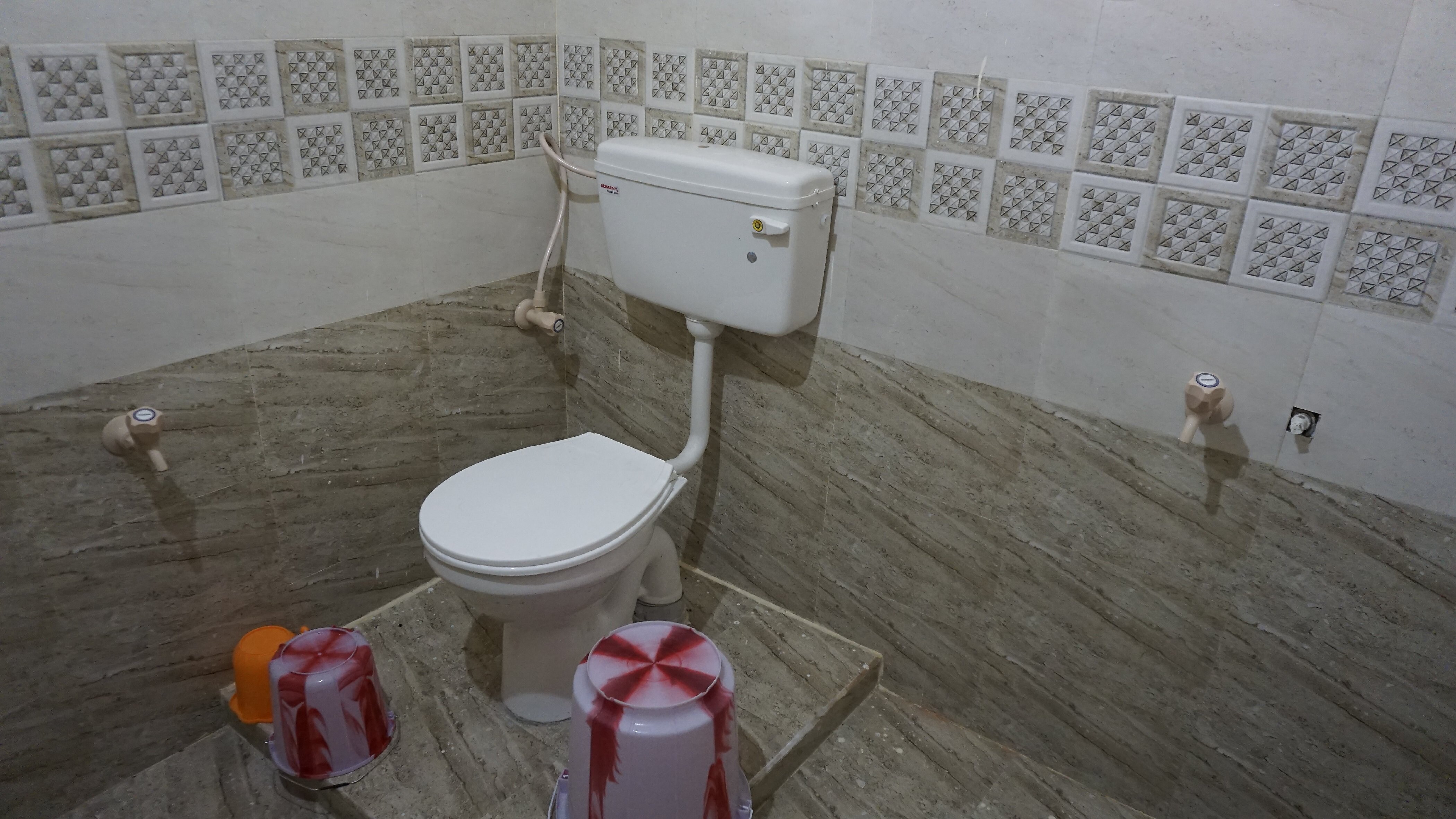 SRIRAM GUEST HOUSE - Tap to explore photos
