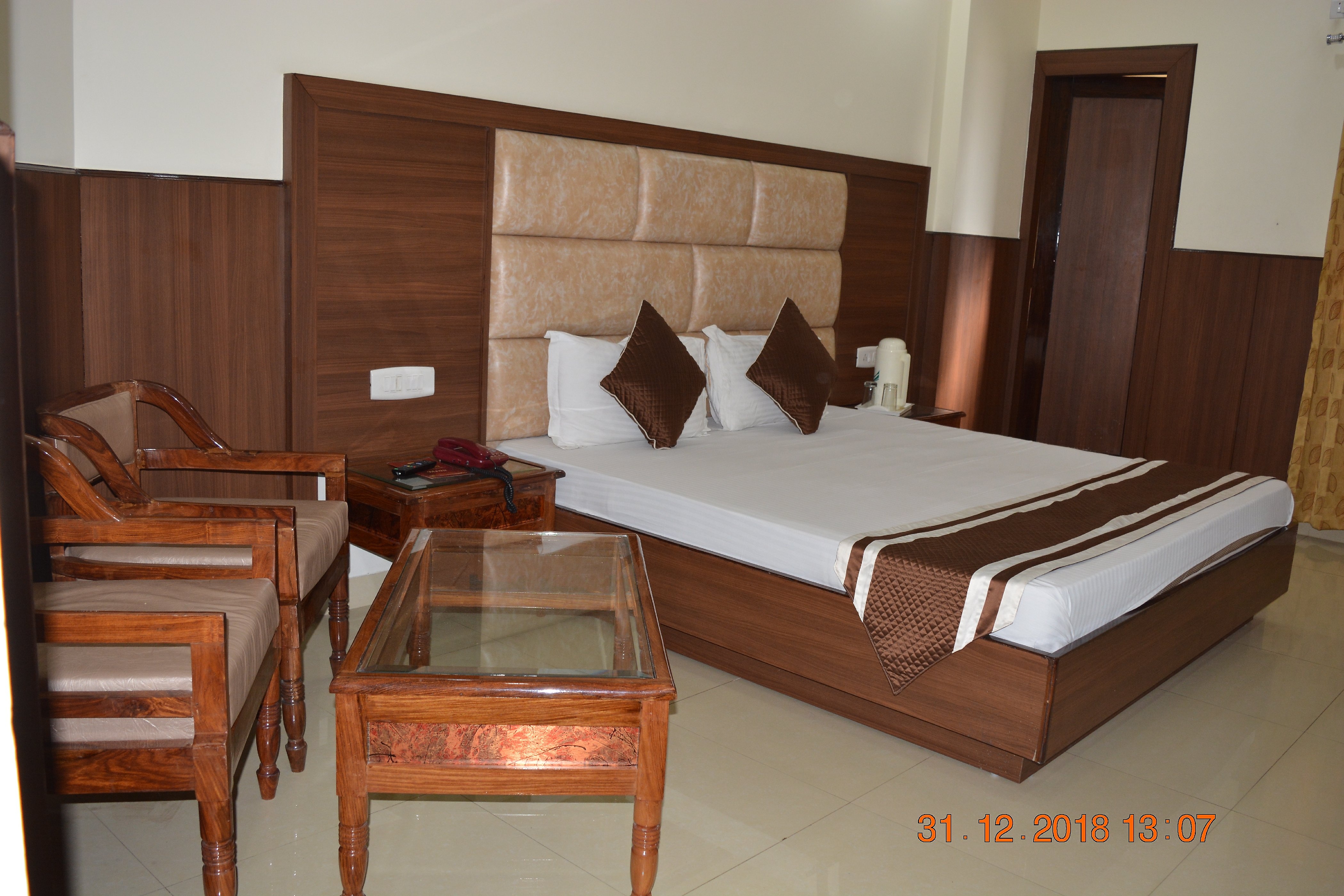 Hotel Shraddha - Tap to explore photos