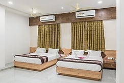 Meridian Hotel & Banquet, Surat