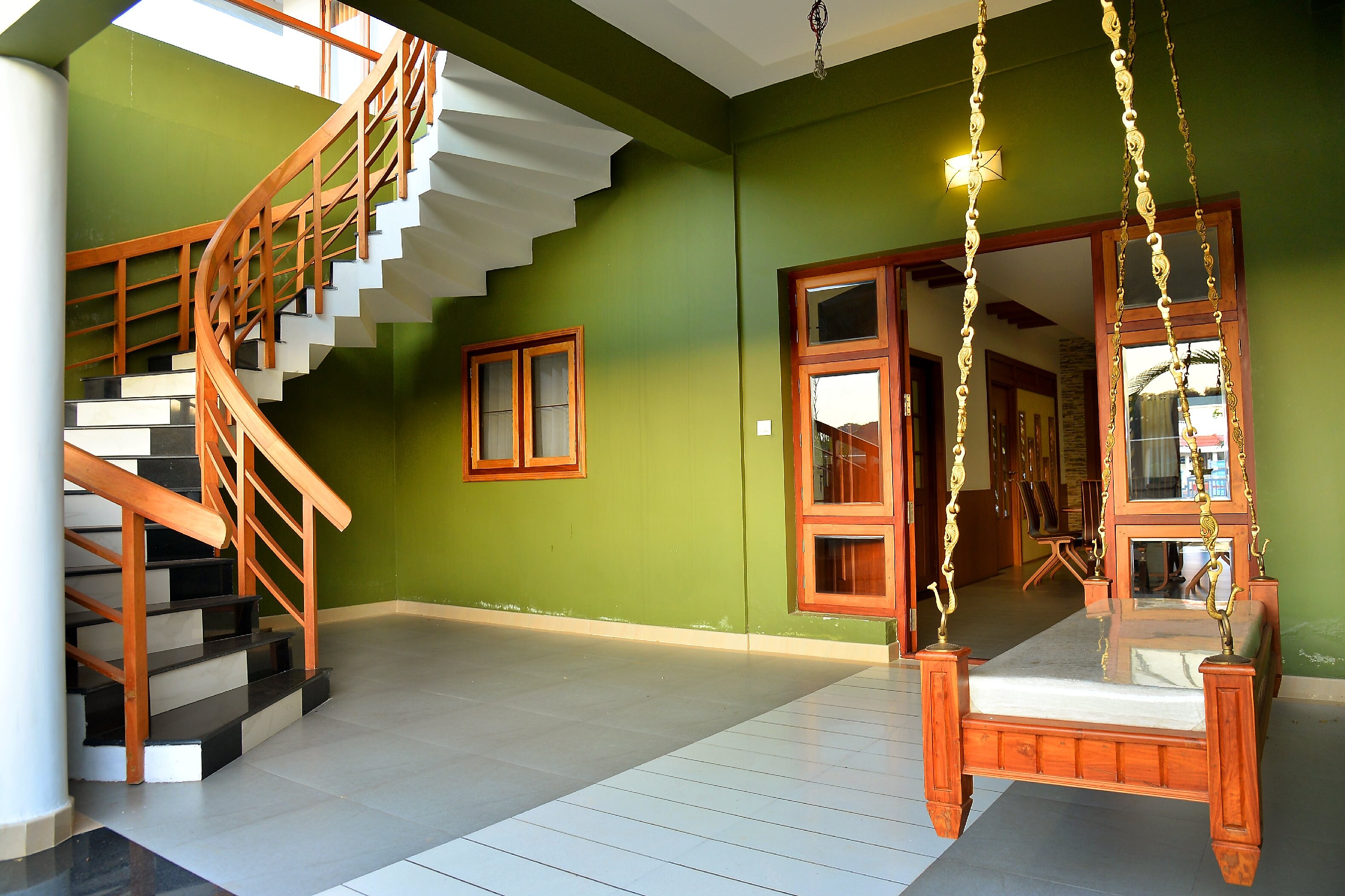 YEM CEE RIVERA HOMESTAY - Tap to explore photos