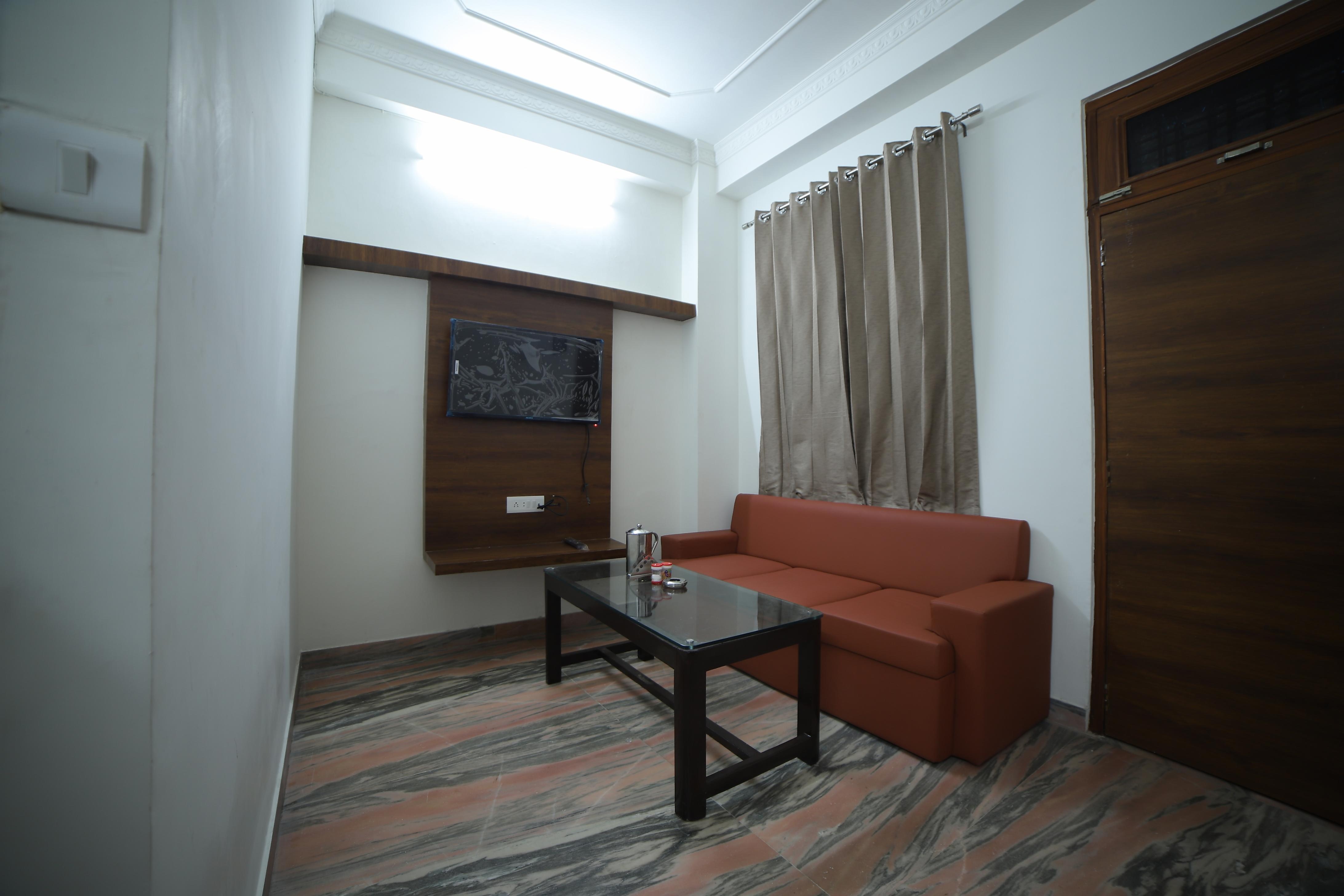 Hotel Chambal Plaza bar & Restaurant - Tap to explore photos