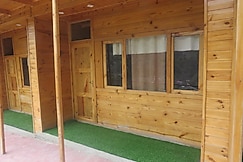 A Hillock Resort-Durgesh Guest House, Ranikhet