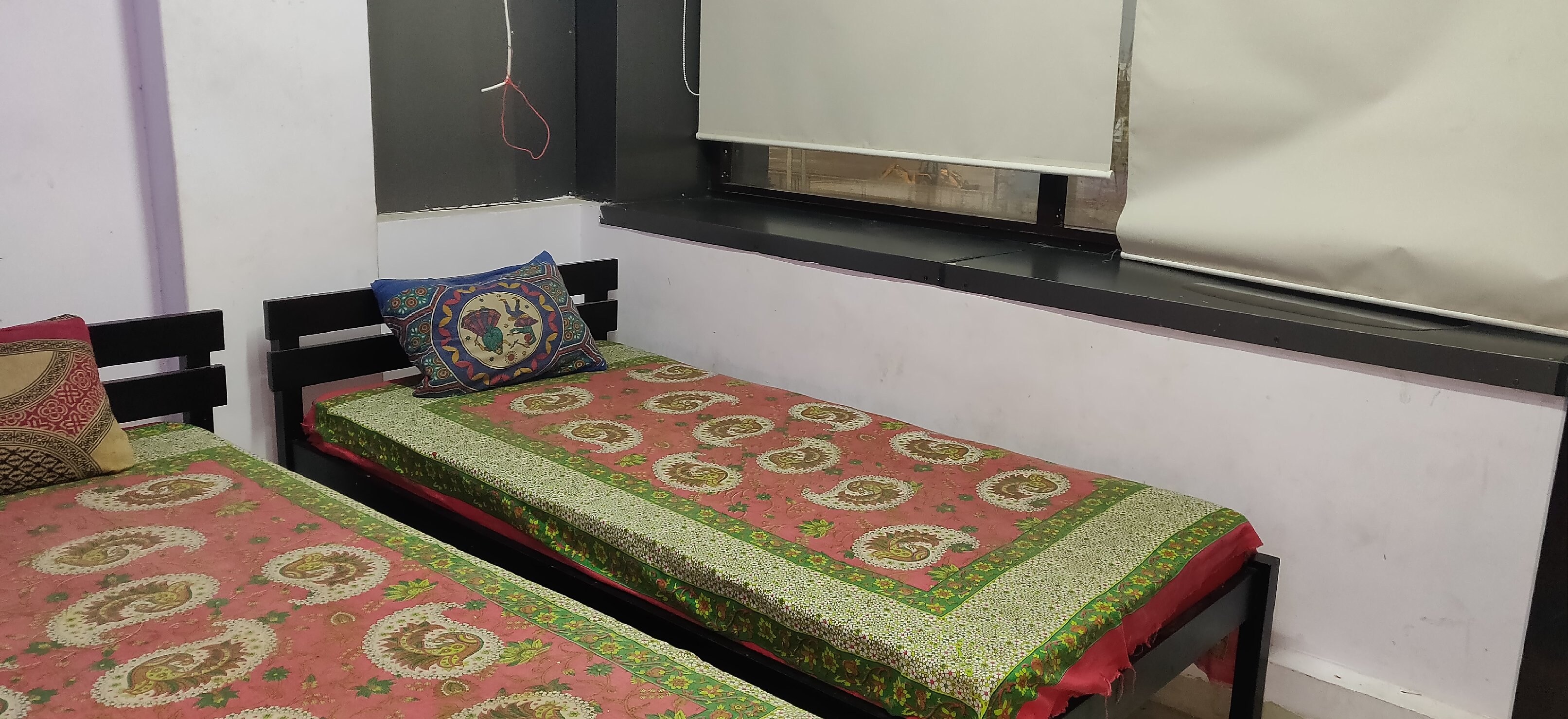 Shree Pokar Guest House - Tap to explore photos