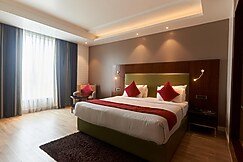 Tania President Inn, Shirdi