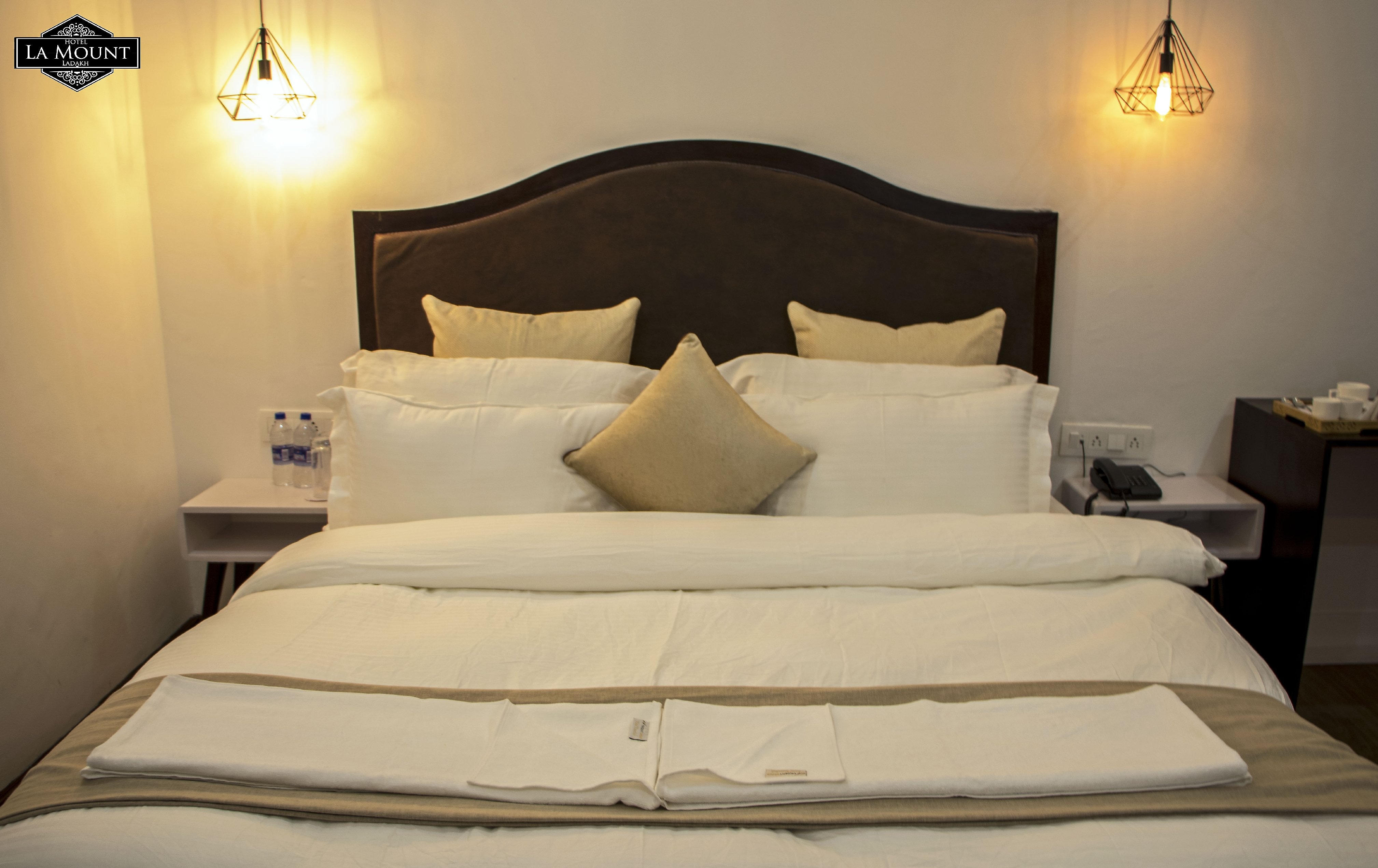 Hotel La Mount Ladakh - Tap to explore photos