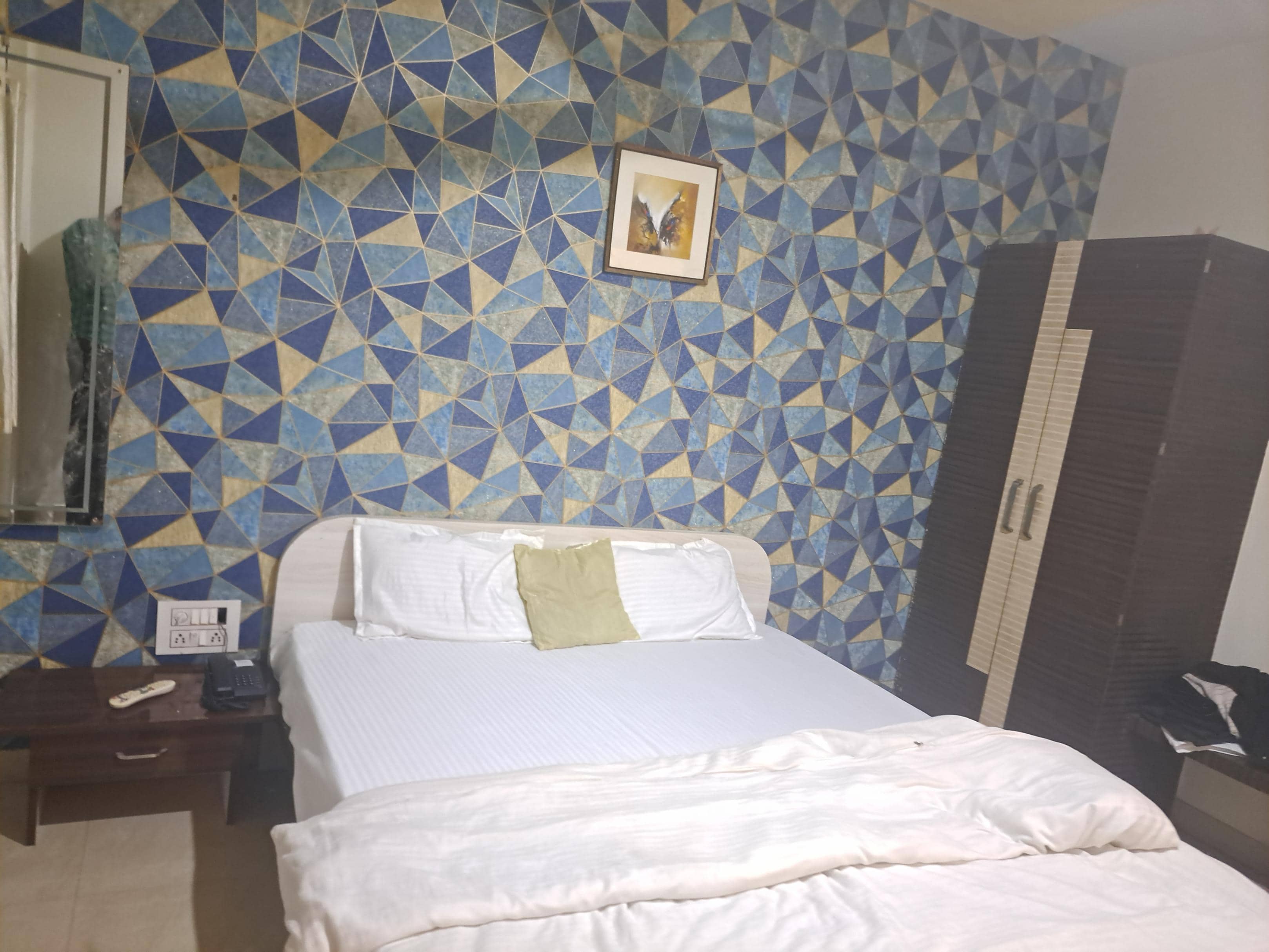 Hotel Lotus Inn Executive - Tap to explore photos