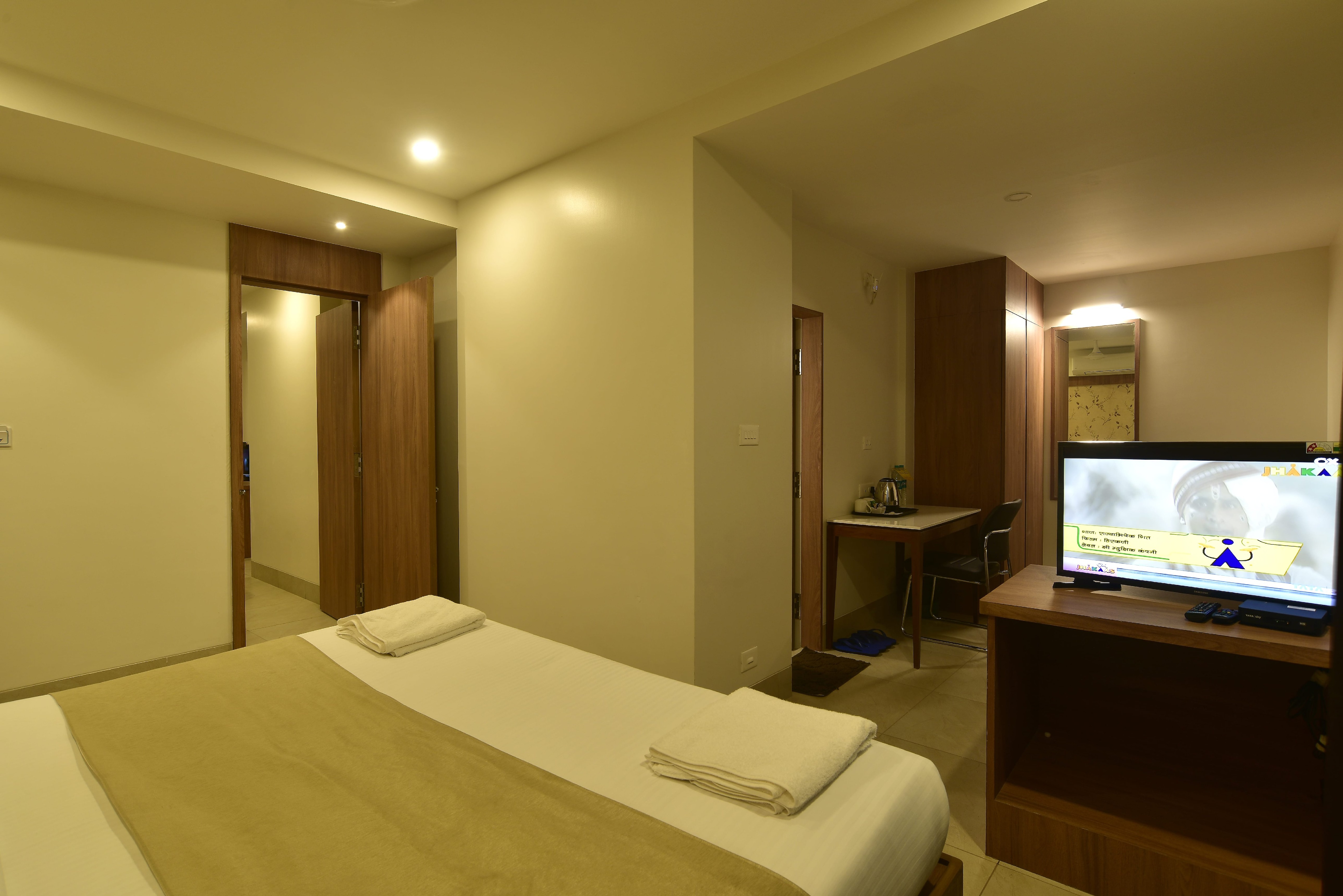 Triple Bed Room 1