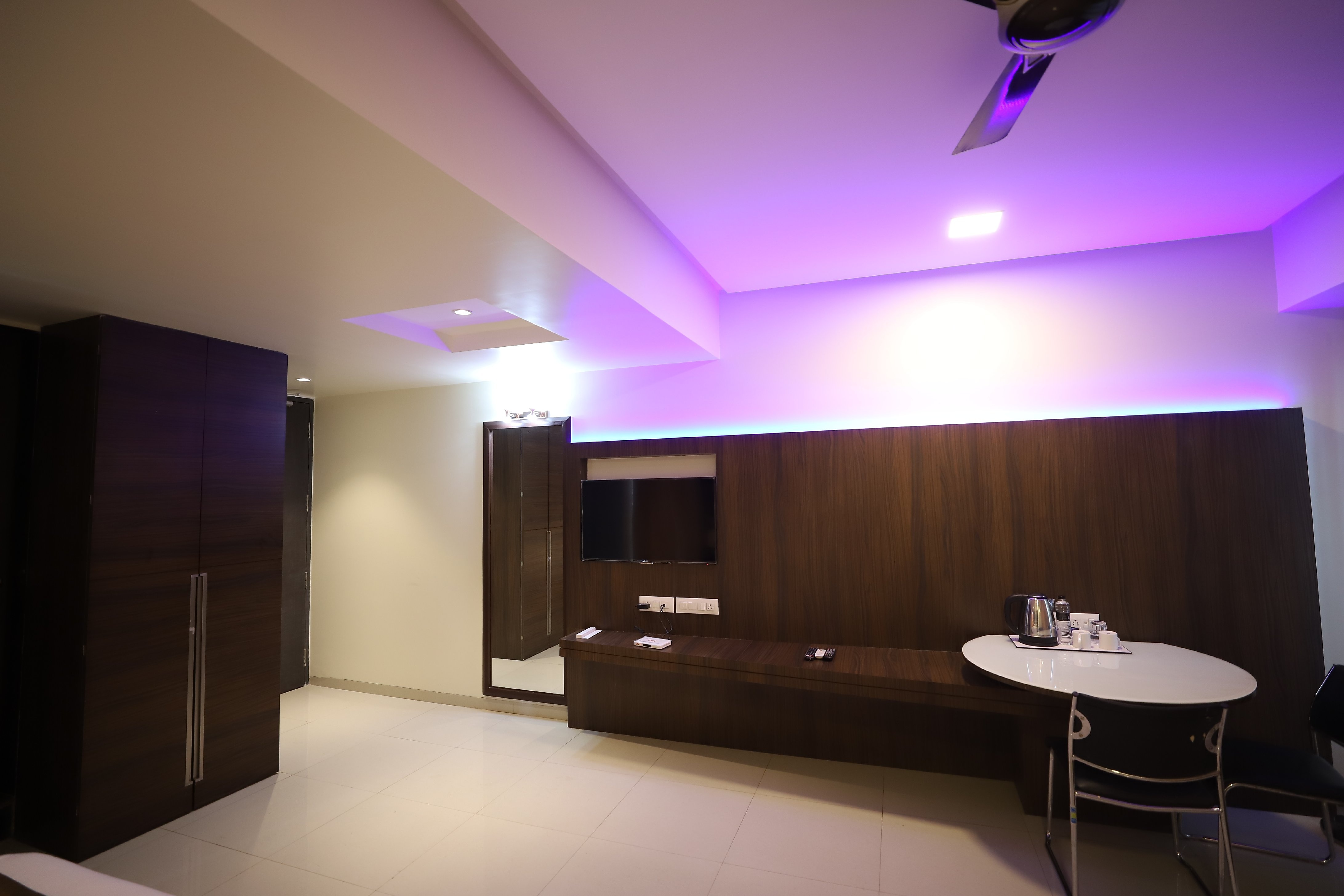 Hotel Seven Sky 5