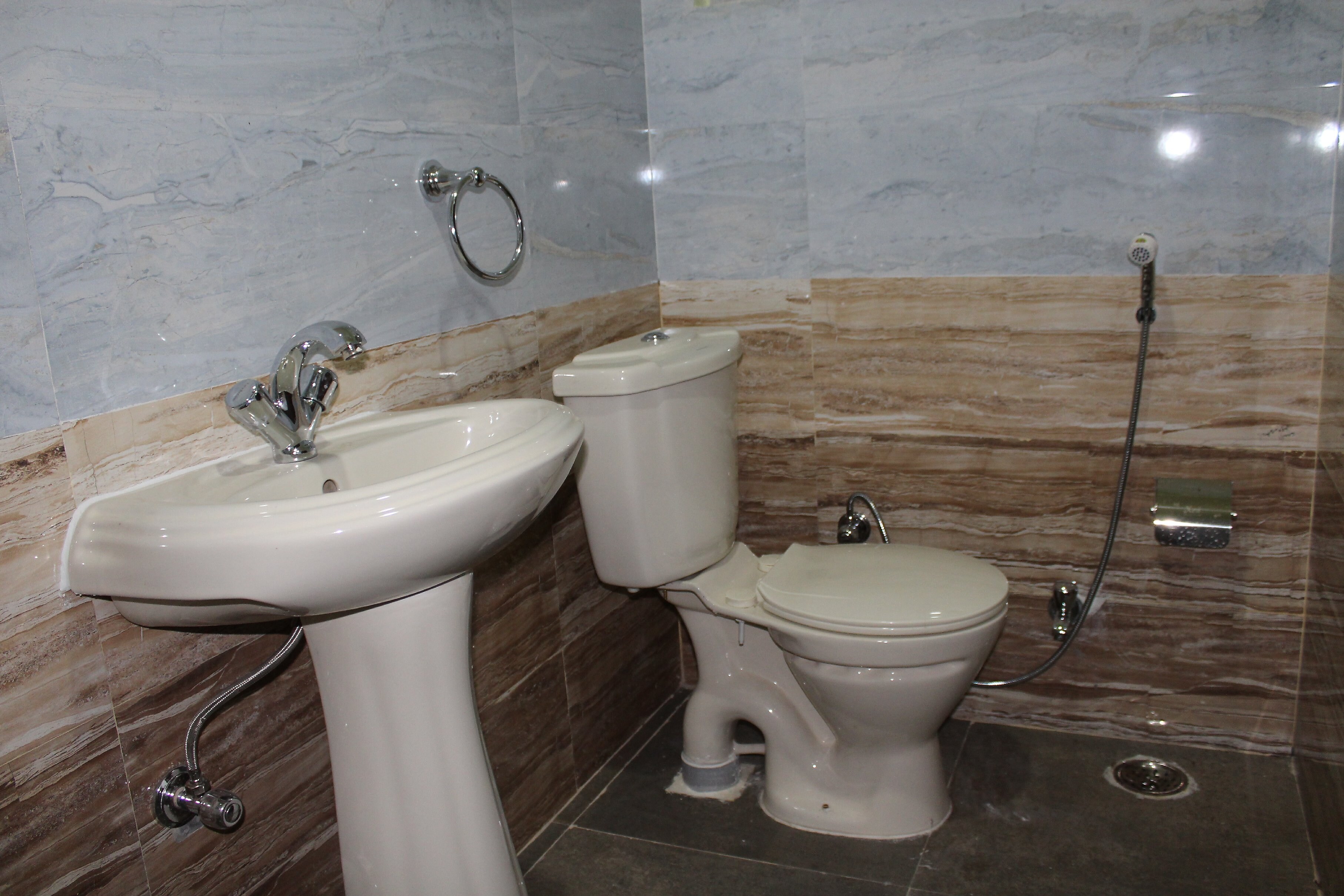 V  Rooms Haridwar - Tap to explore photos