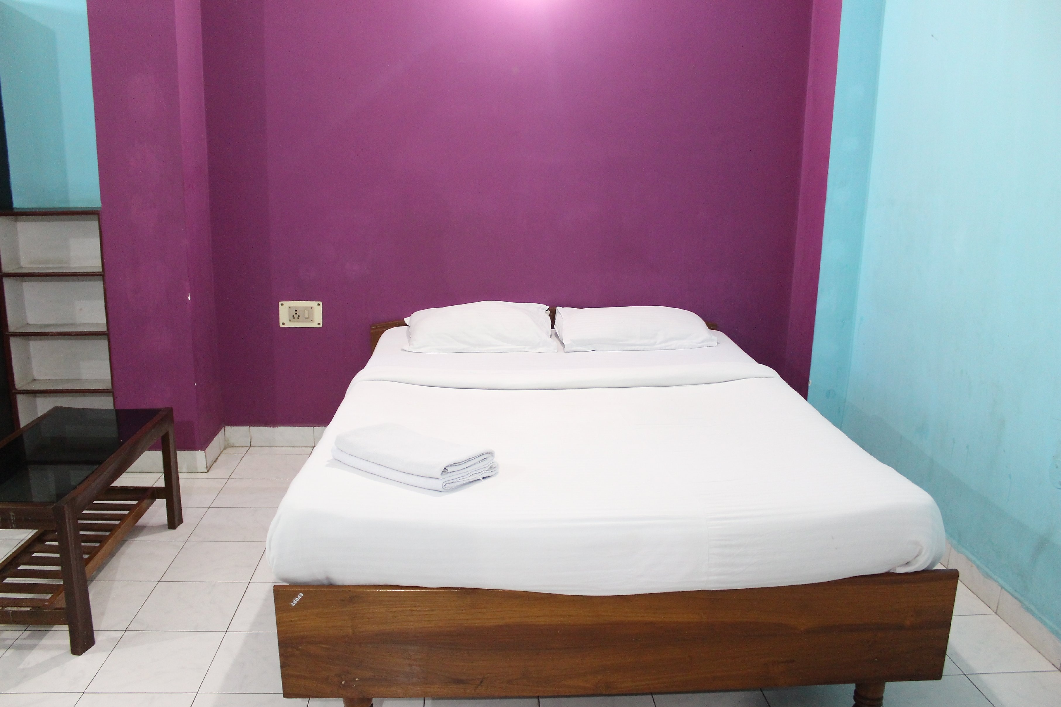 Ashiana Guest house - Tap to explore photos