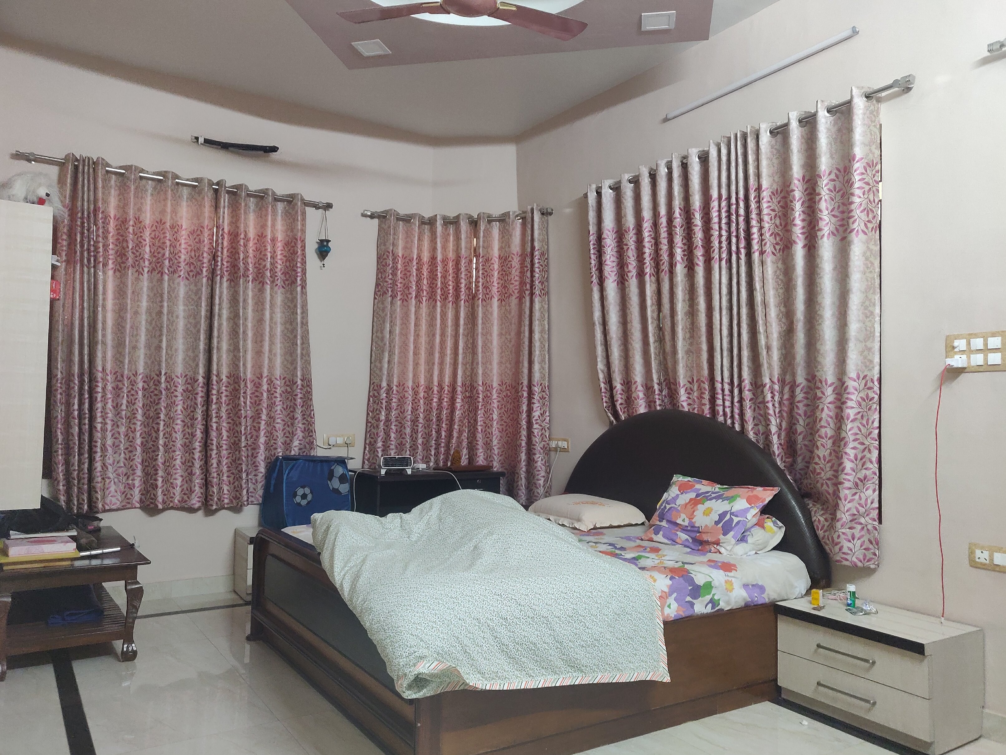 The Happy Garden Homestay - Tap to explore photos