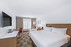DoubleTree by Hilton Hotel Raleigh - Cary, Wake