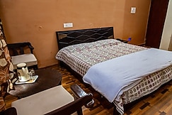 Rahi Tourist Bungalow, Moradabad, Chandausi