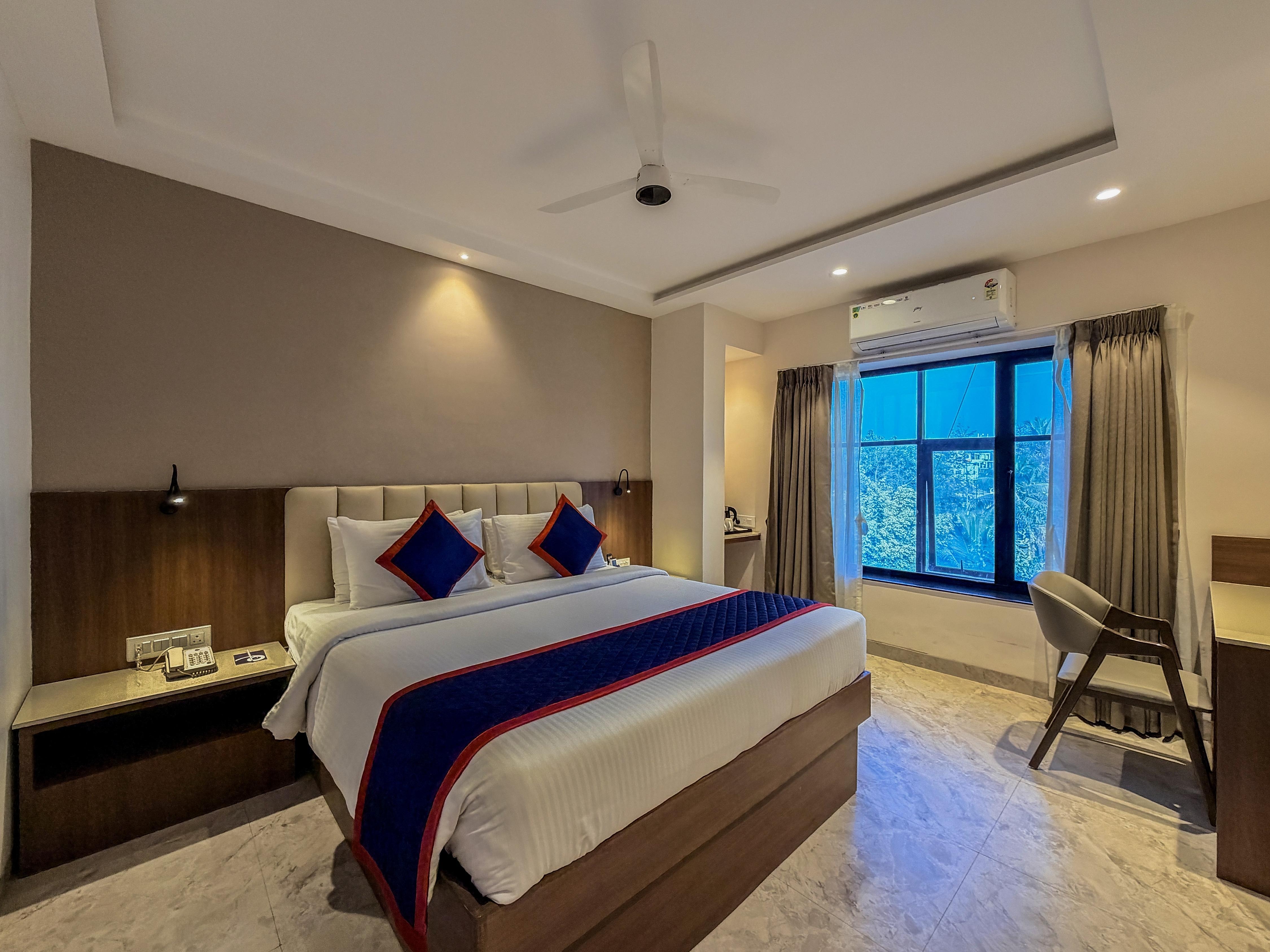 Zip By Spree Hotels Shirdi- Walkable from Saibaba Temple 2