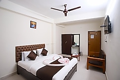 Ganesh Guest House Koyambedu Bus stand, Chennai