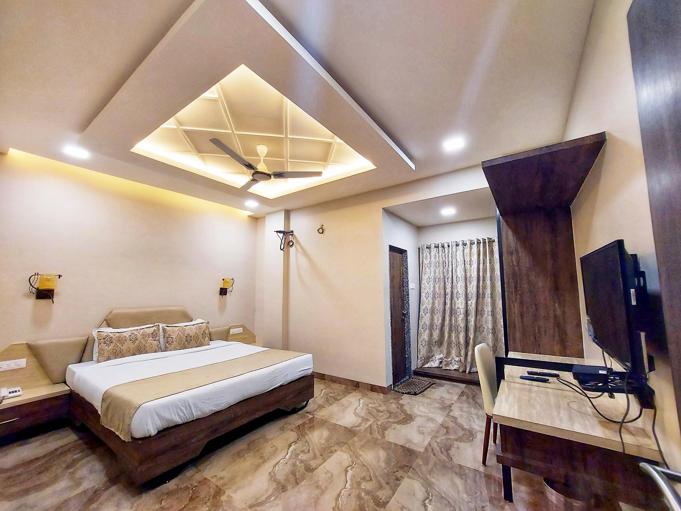 Hotel Modi Grand 2