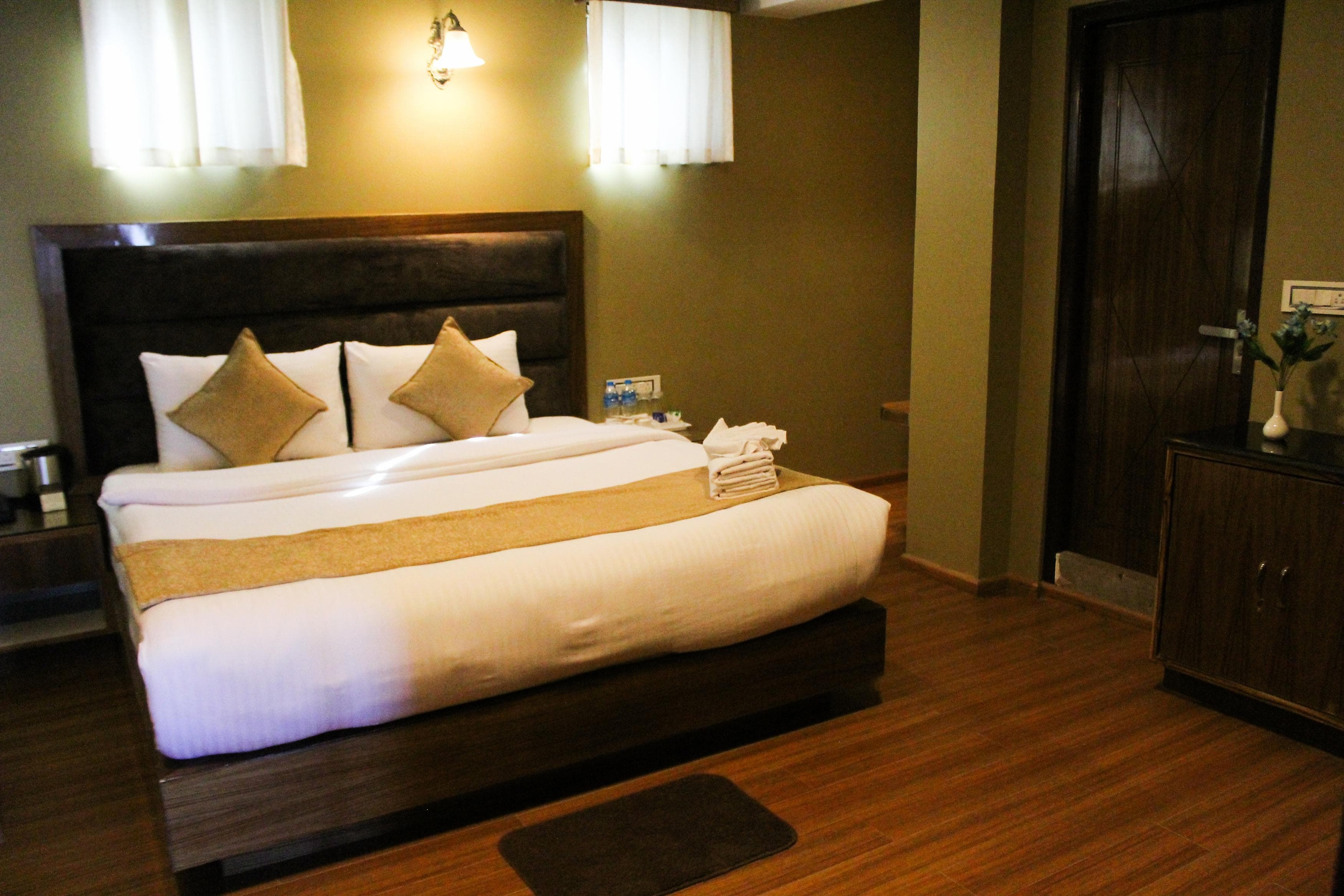 The Heritage, 15 mins from Chawk Bajar - Tap to explore photos