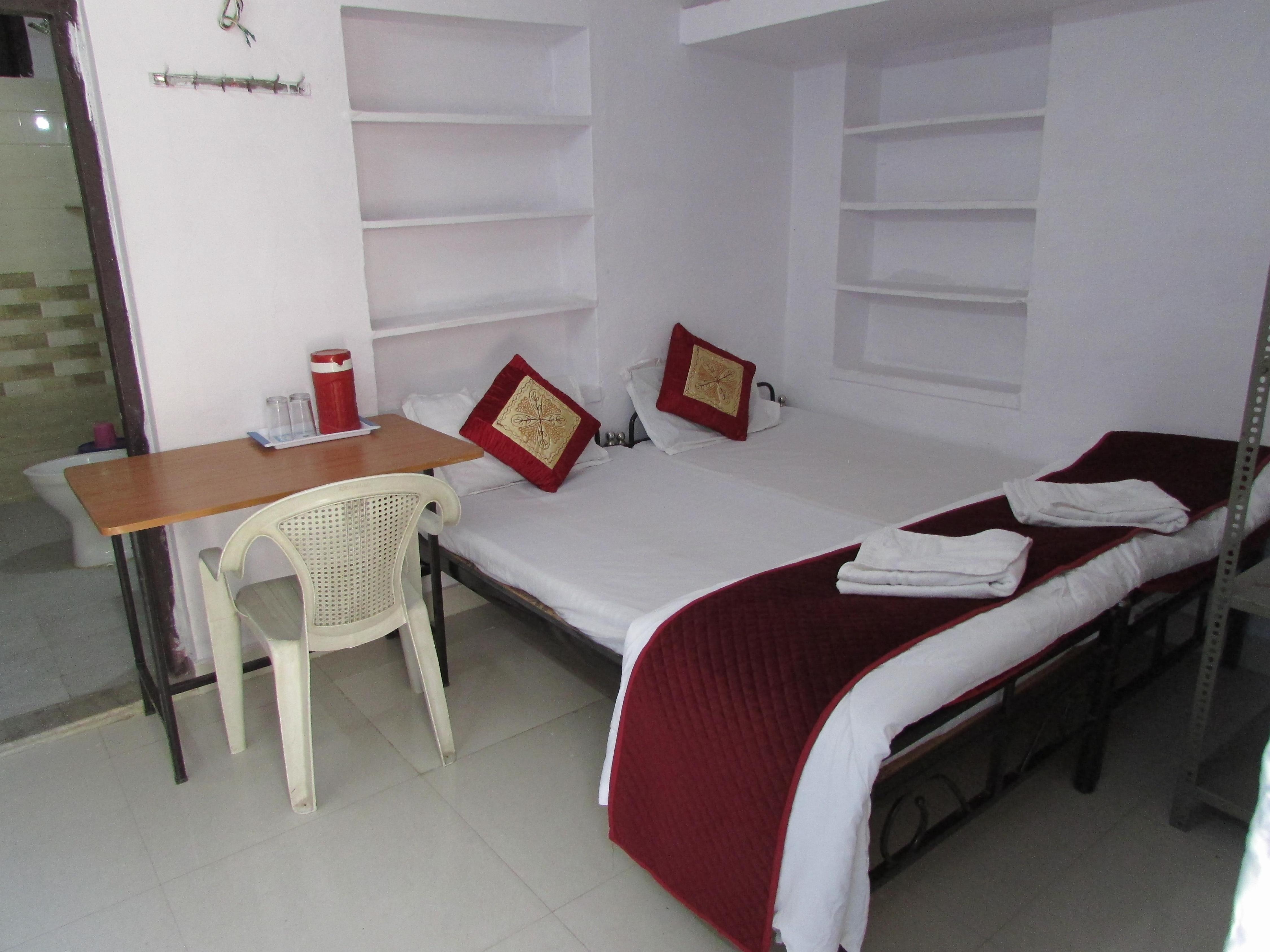 Ashish Guest House, Goverdhan Vilas - Tap to explore photos