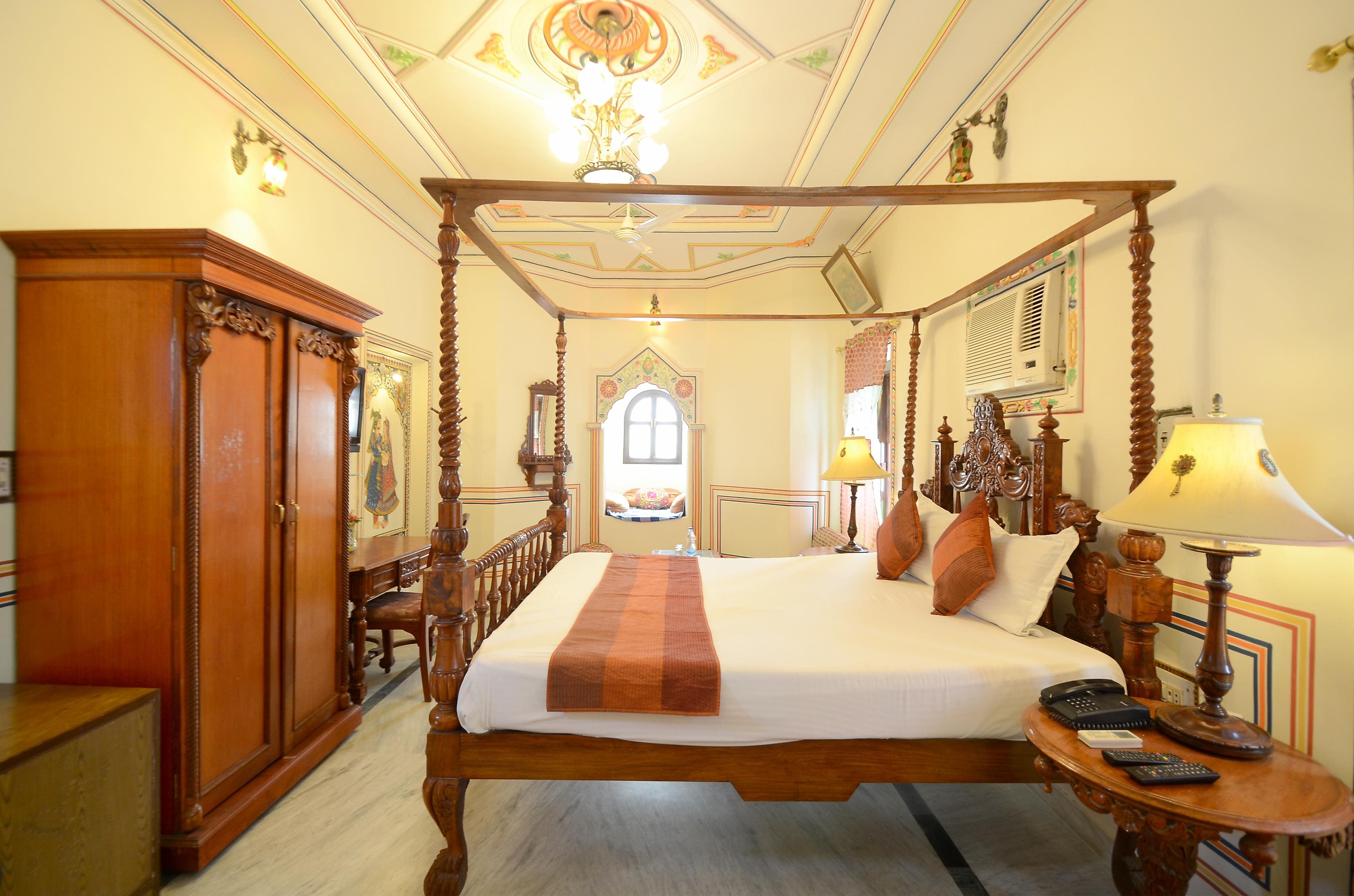 Hotel Heritage Mandawa Boutique Hotel - Tap to explore photos