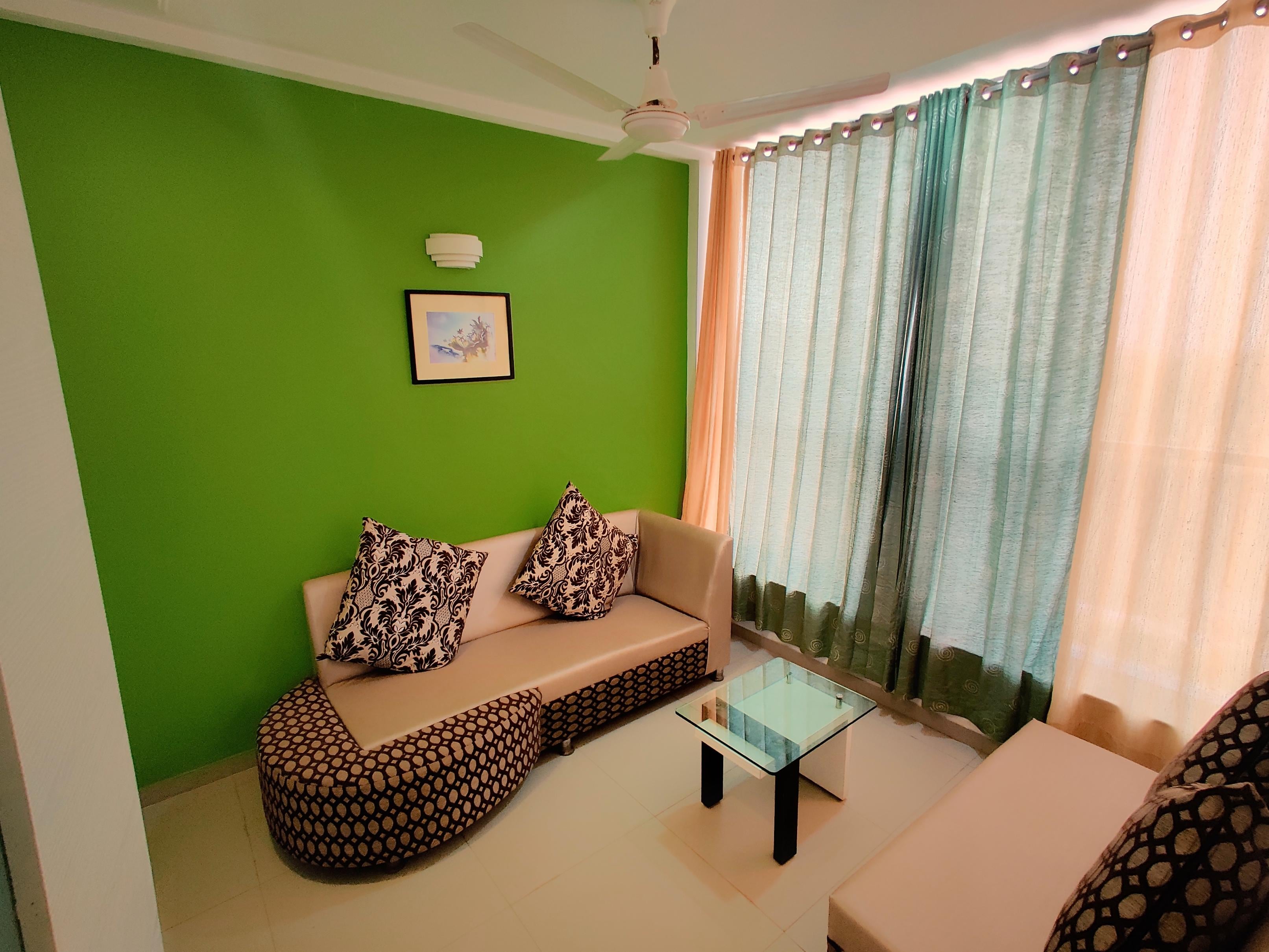 Deluxe Room 1