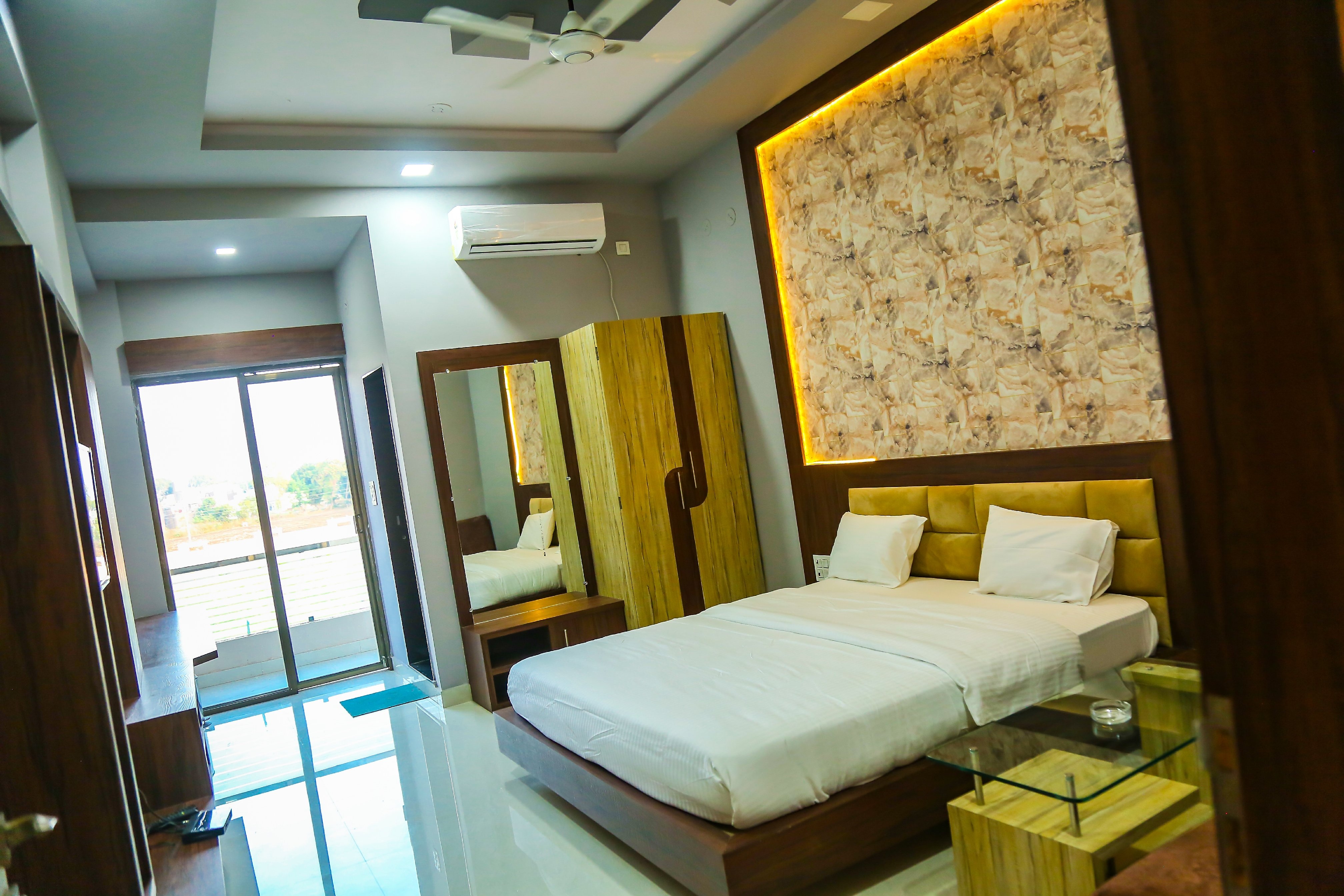 Aashirwad Hotels & Resort - Tap to explore photos