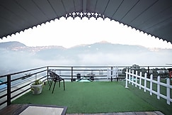 Hotel Aman By Skyma(Lake View), Nainital