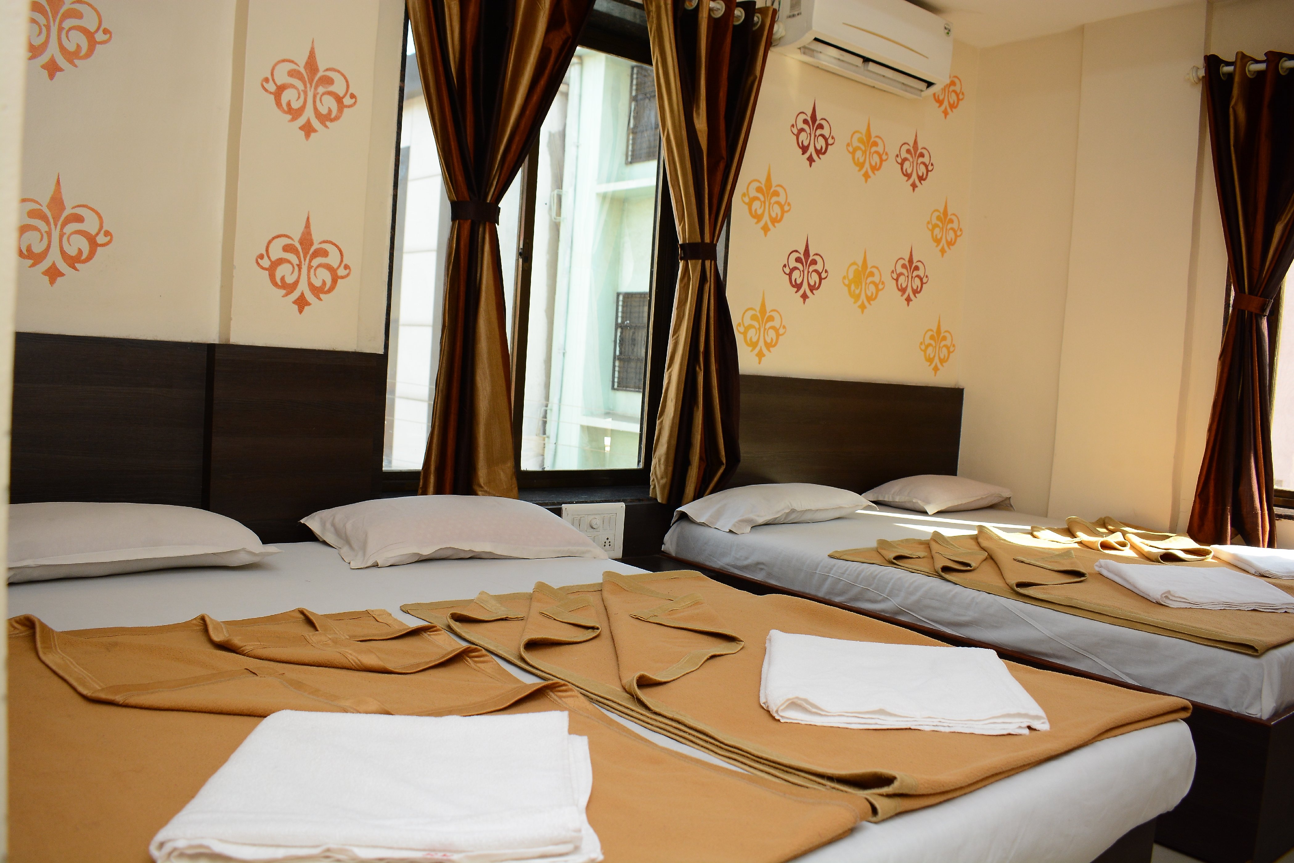 Four Bed AC 1