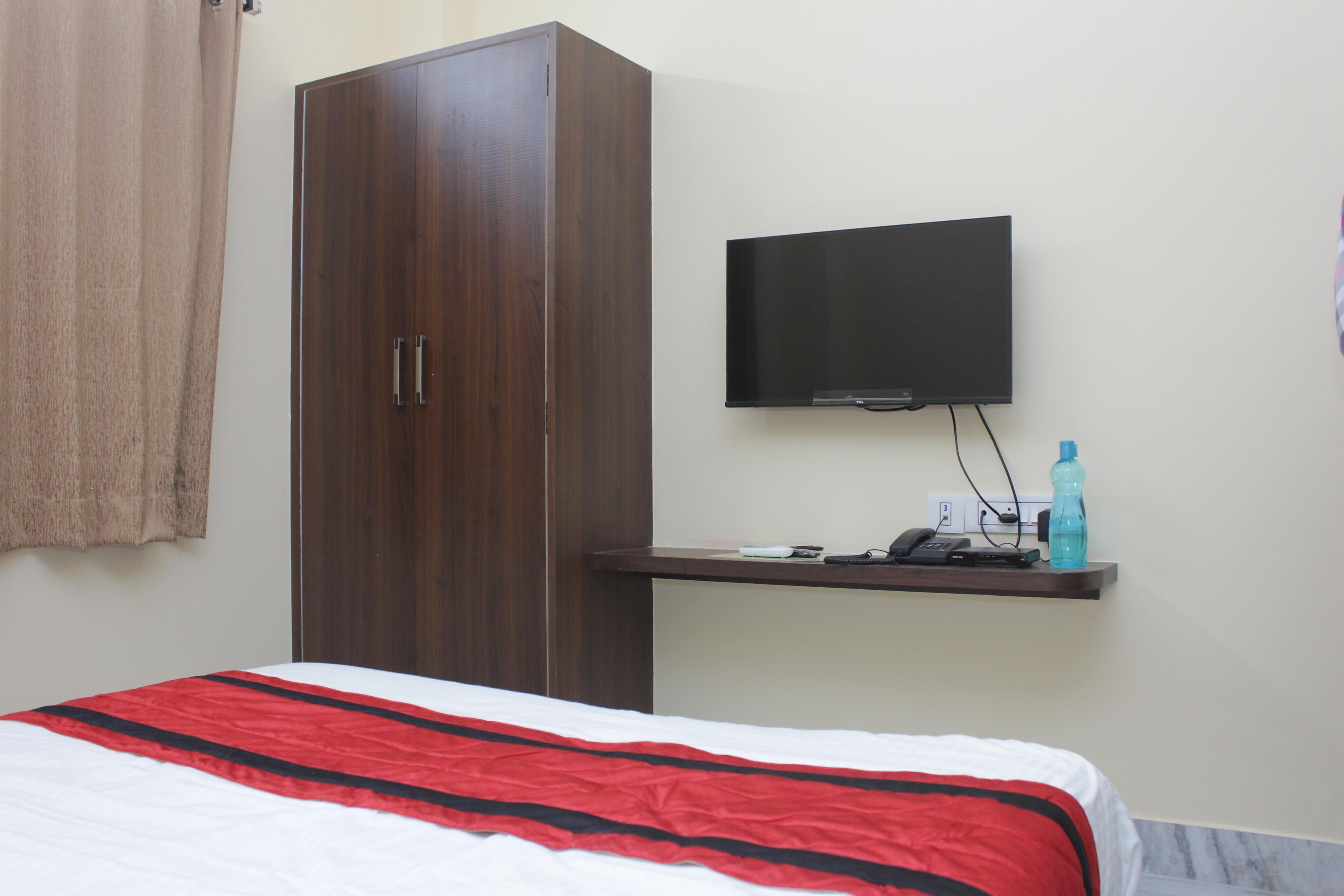 Sanjiva Suites - Tap to explore photos