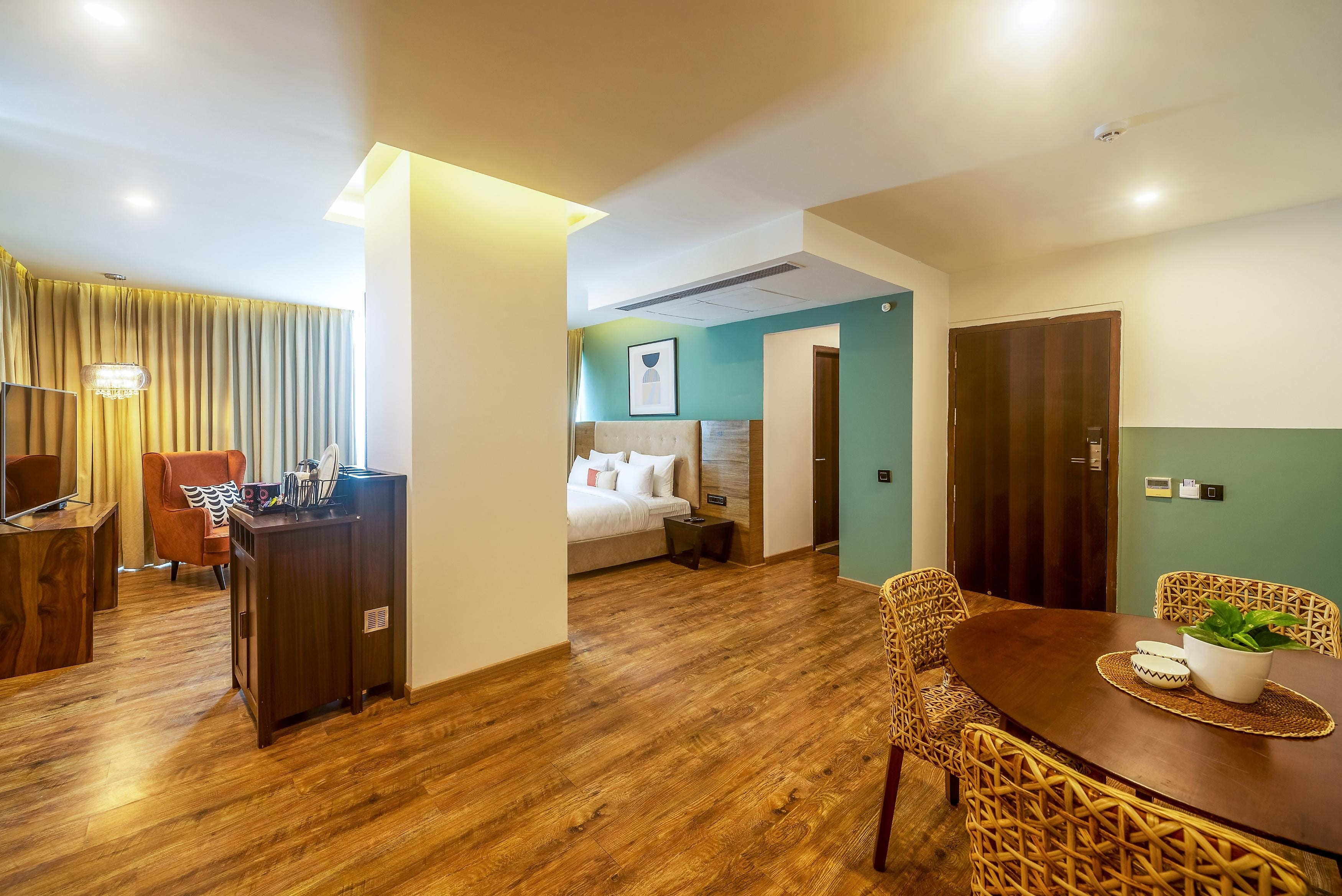 Olive Hotel MG Road Dunsvirk Inn by Embassy - Tap to explore photos