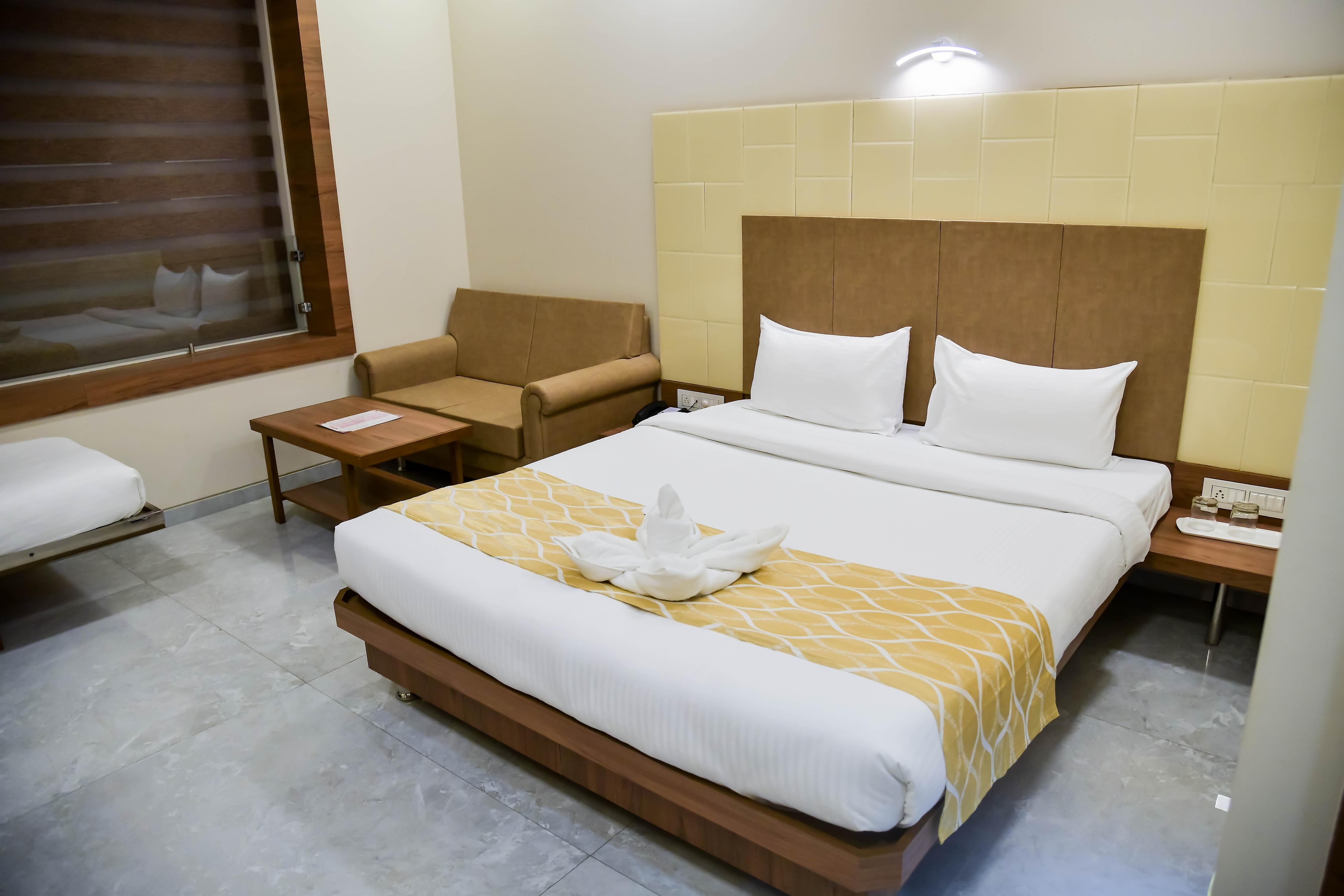 Shree Ganga SMB Hotel & Resorts Pvt. Ltd - Tap to explore photos