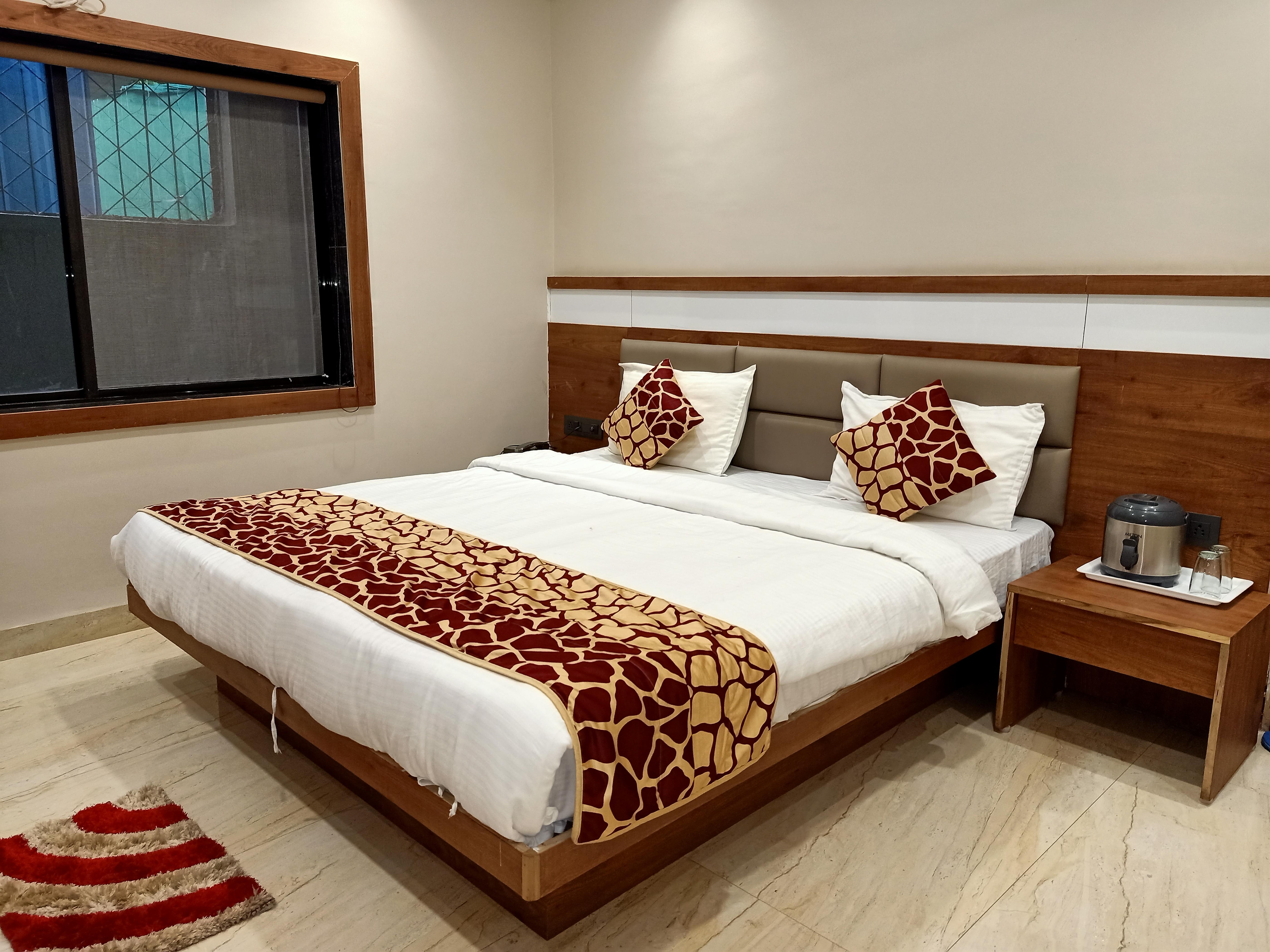 HOTEL AMARKANTAK INN - Tap to explore photos
