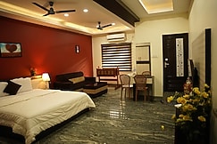 Hanna Residency, Thrissur