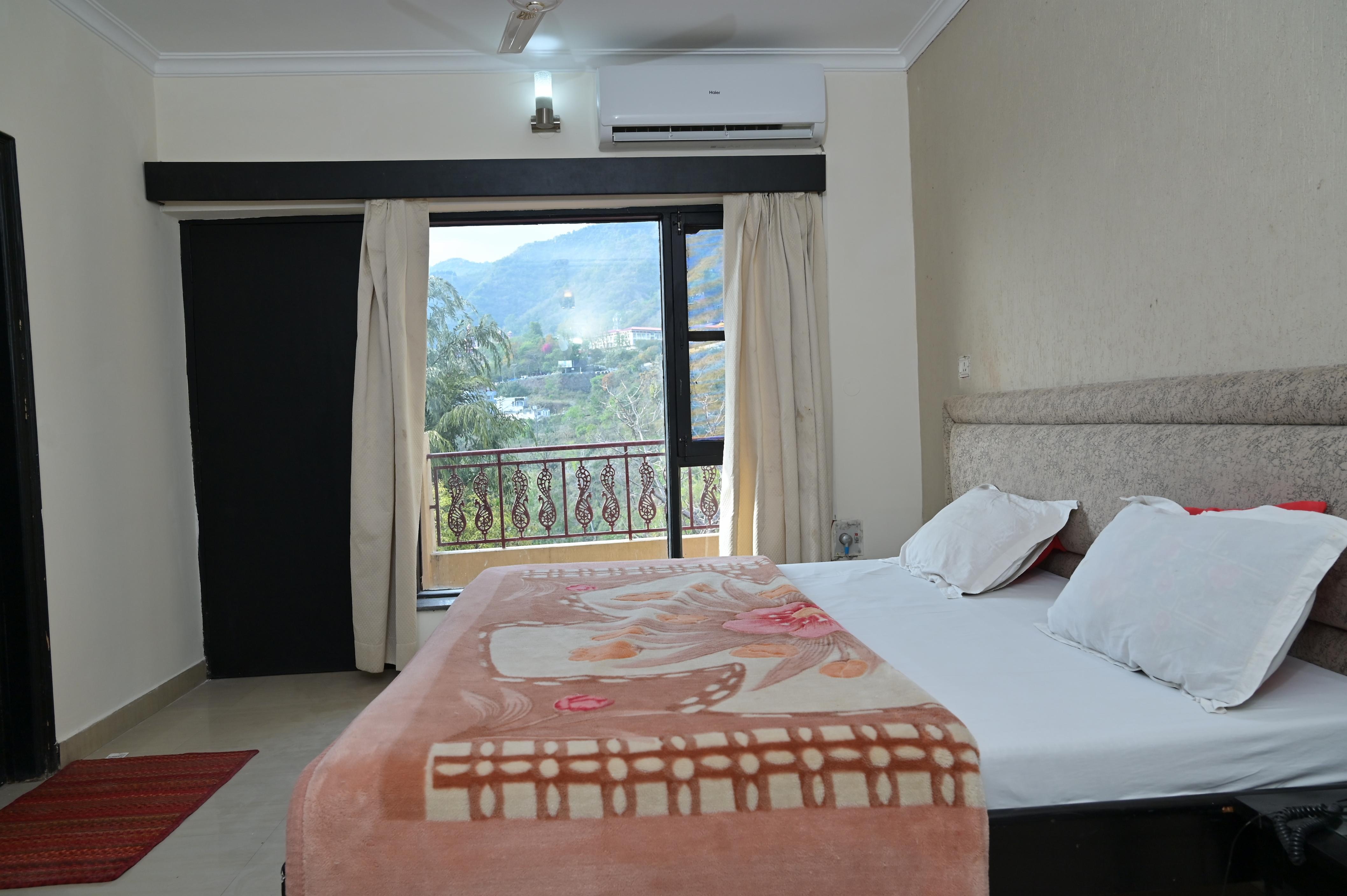 Bharat Resort - Tap to explore photos