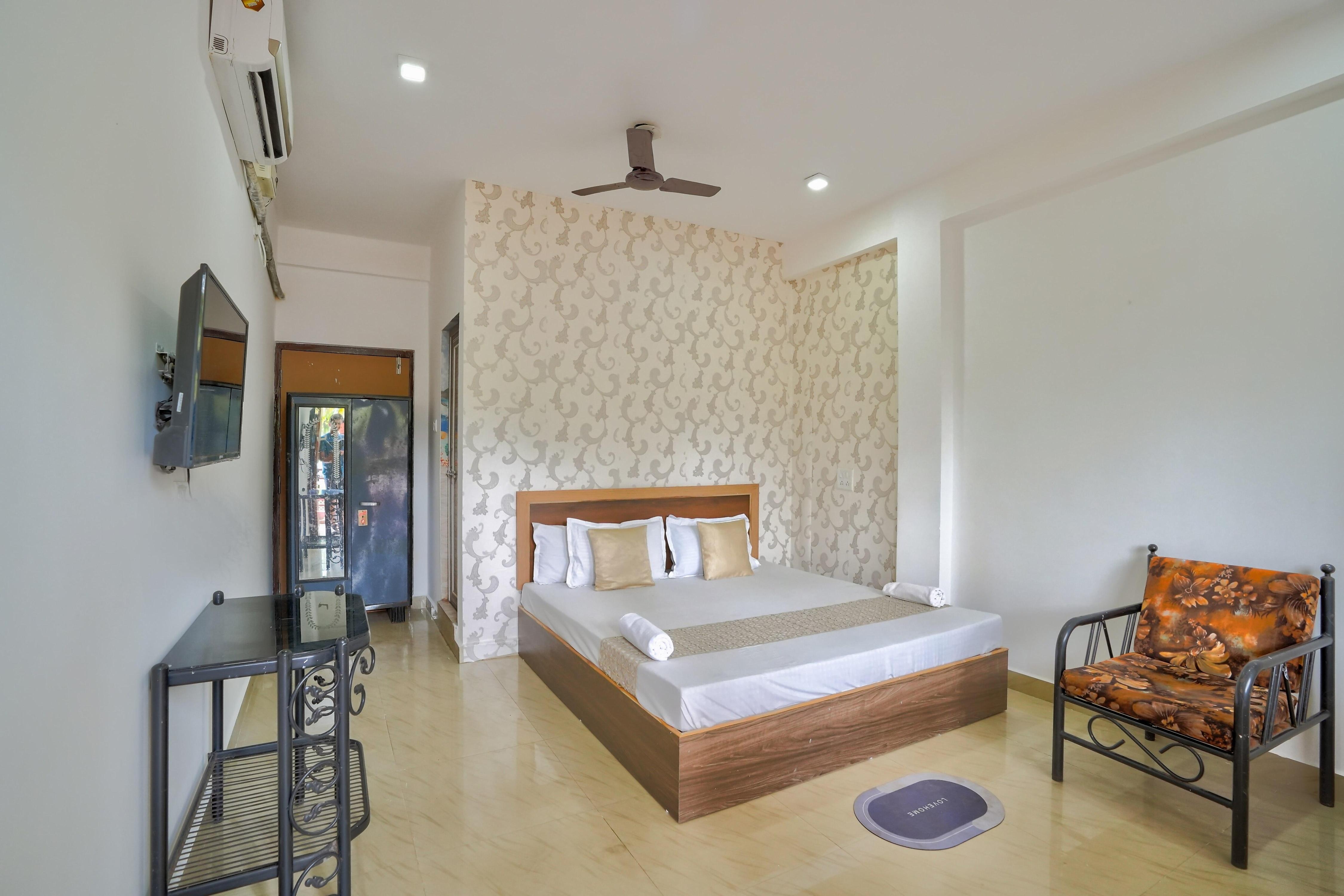 Easther Guest House - Tap to explore photos