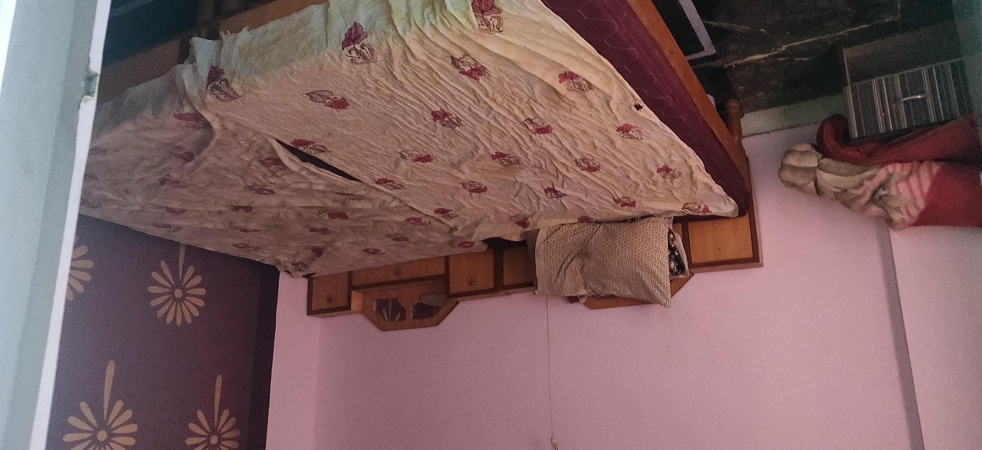 priya guest house - Tap to explore photos