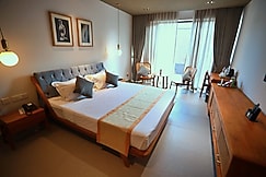 E05 City Inn | Rooms & Restaurant, Cochin