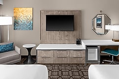 DoubleTree by Hilton Lubbock - University Area, Bailey
