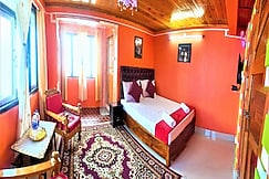 The Rimbick Farm House, Darjeeling