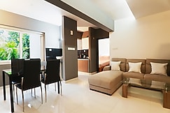 Transit Suites by Grandwest, Chalakudy