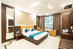 Hotel Panickers Residency - Luxury Hotel, Delhi