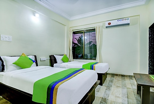 Treebo Sayaji Residency